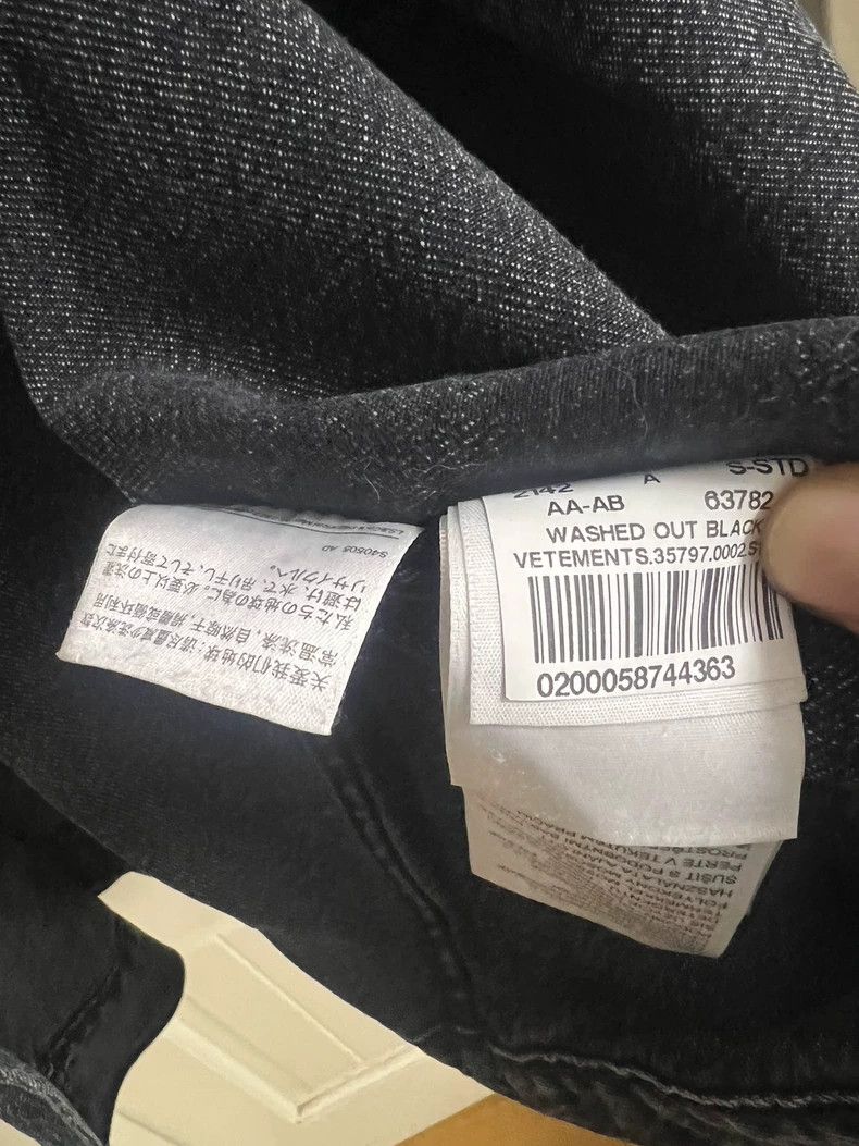 Vetements Vetements Denim Jacket levis 18 Collaborative Denim Jacket Size US S / EU 44-46 / 1 - 9 Thumbnail