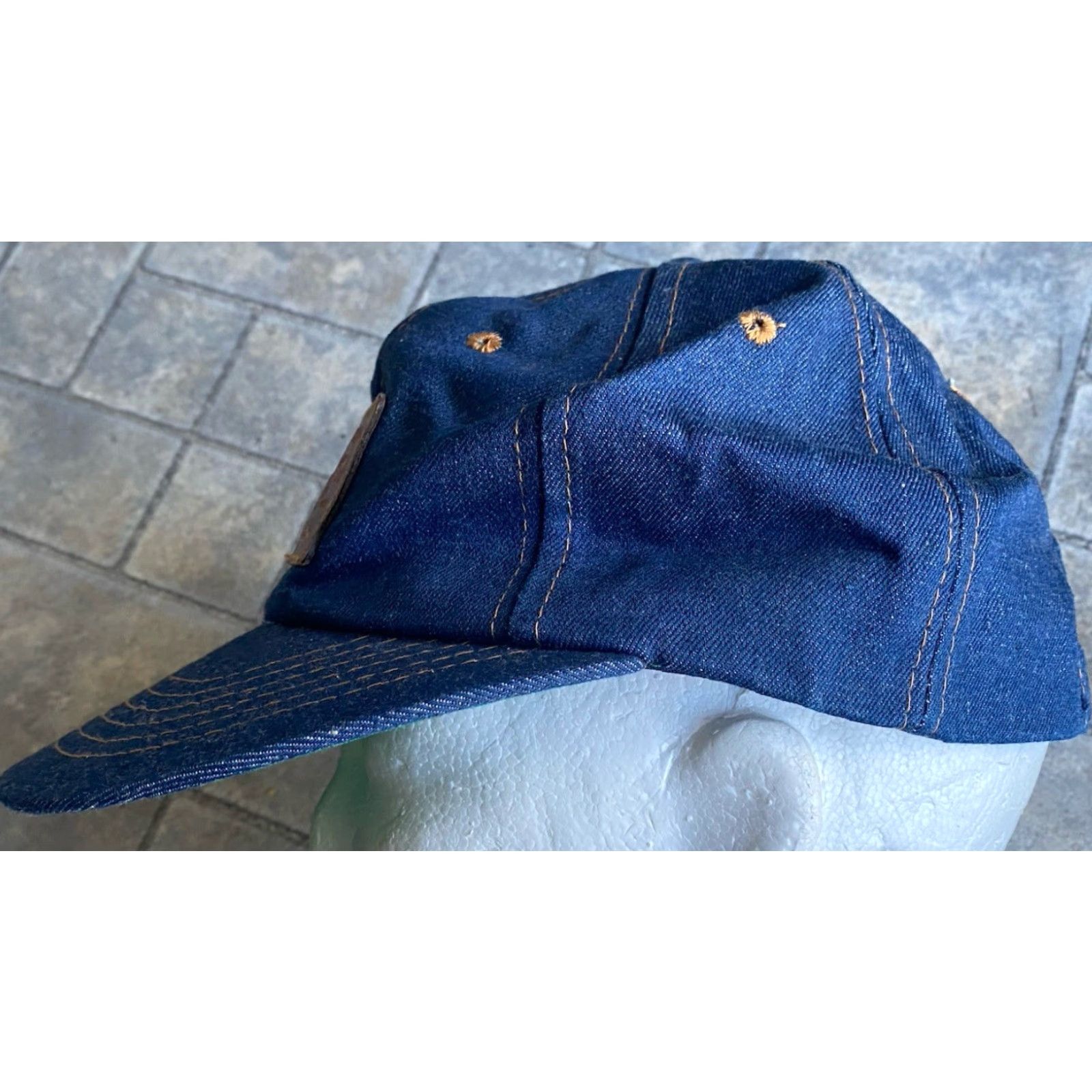 Levi's VINTAGE Levi’s Denim Leather Patch Orange Tab Snapback Hat 6 5/8-7 5/8 Men One Size Blue Adjustable Denim Snapback Hat Size ONE SIZE - 6 Thumbnail