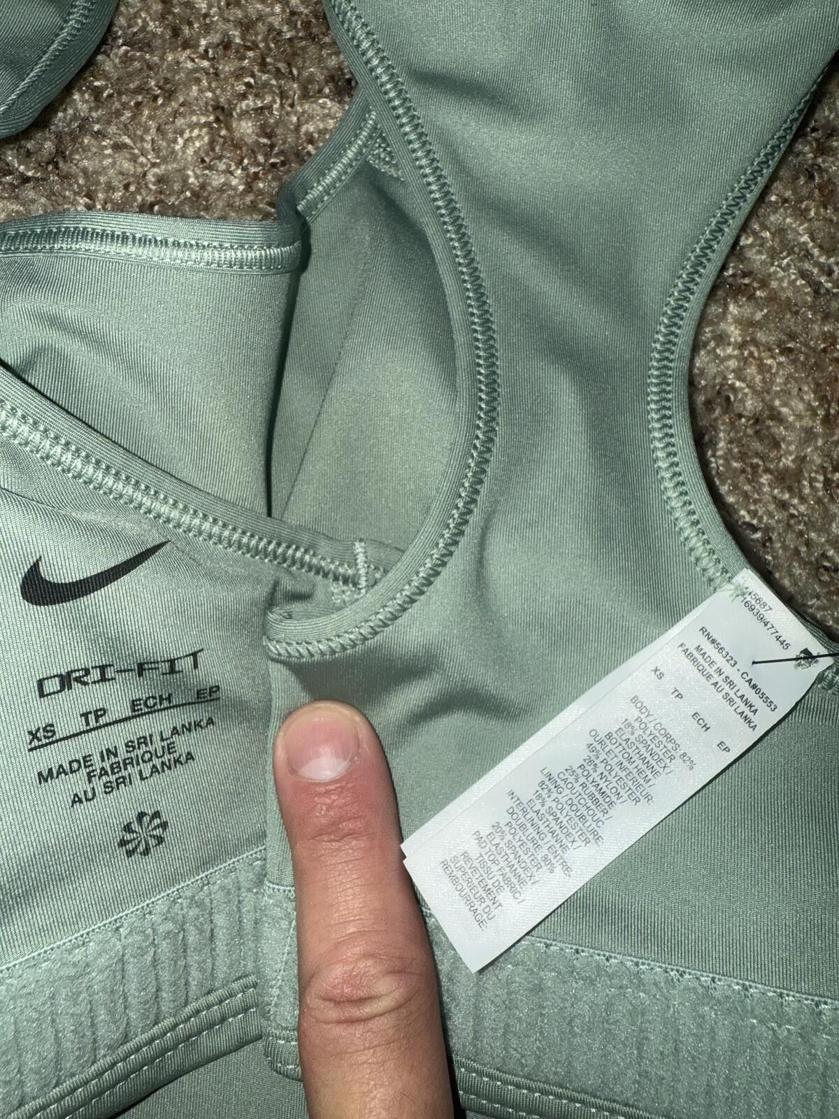 Nike Nike Swoosh Women's Medium-Support 1-Piece Pad Sports Bra Size ONE SIZE - 2 Thumbnail