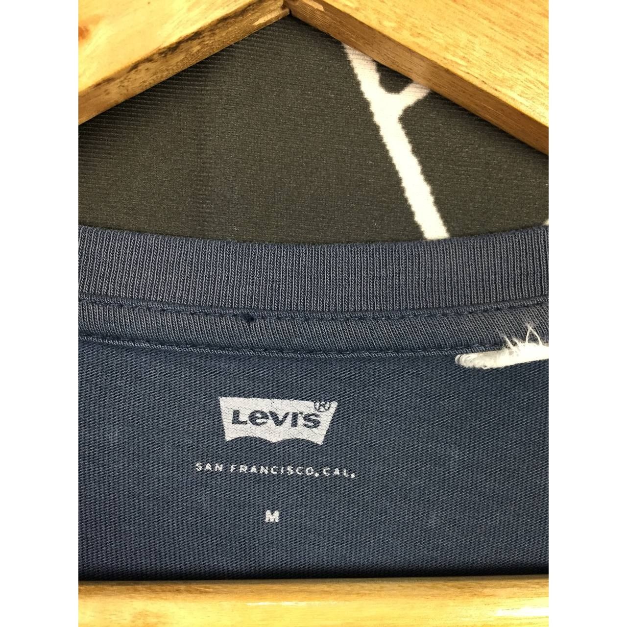 Levi's Levi's Classic Batwing Logo Long Sleeve Tee Size US M / EU 48-50 / 2 - 14 Thumbnail