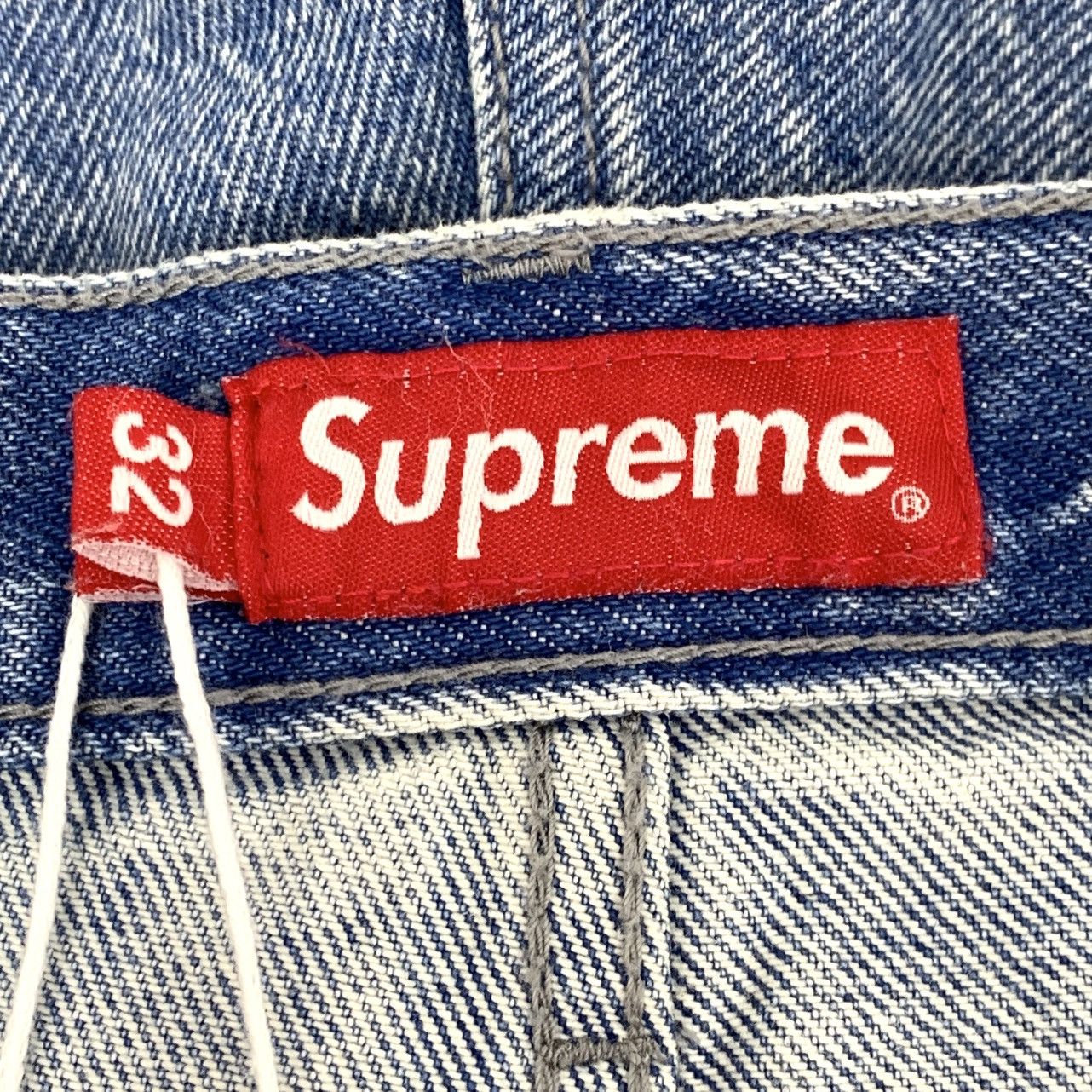 Supreme Supreme Blue Logo Letter Embroidered Denim Shorts K26WX Size US 32 / EU 48 - 7 Thumbnail