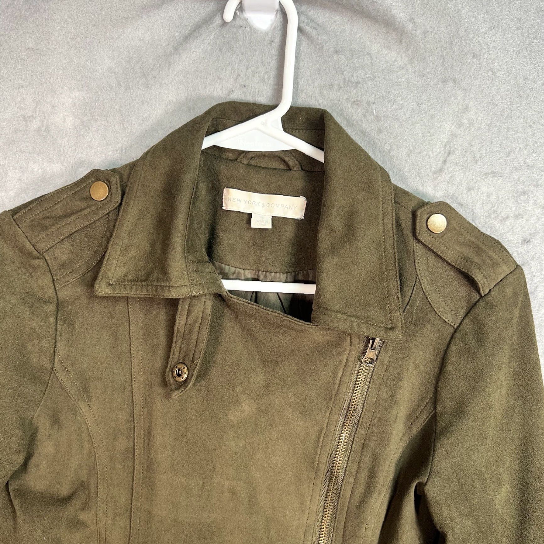 Vintage New York & Company Biker Jacket Womens XS Olive Green Faux Suede Motorcycle Jacket, Regular, Zip, Long Sleeve, Polyester, Green, Womens, Jacket Size XS / US 0-2 / IT 36-38 - 5 Thumbnail