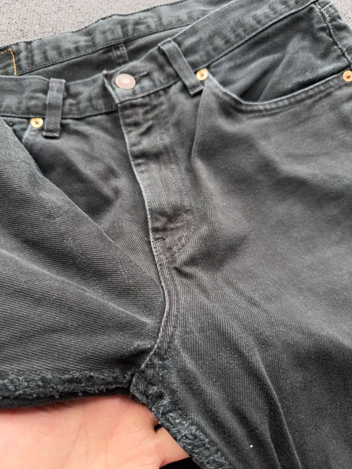 Levi's Vintage Clothing 90s Levis 751 USA Black Faded Distressed Denim Jeans Vintage Size US 33 - 22 Thumbnail
