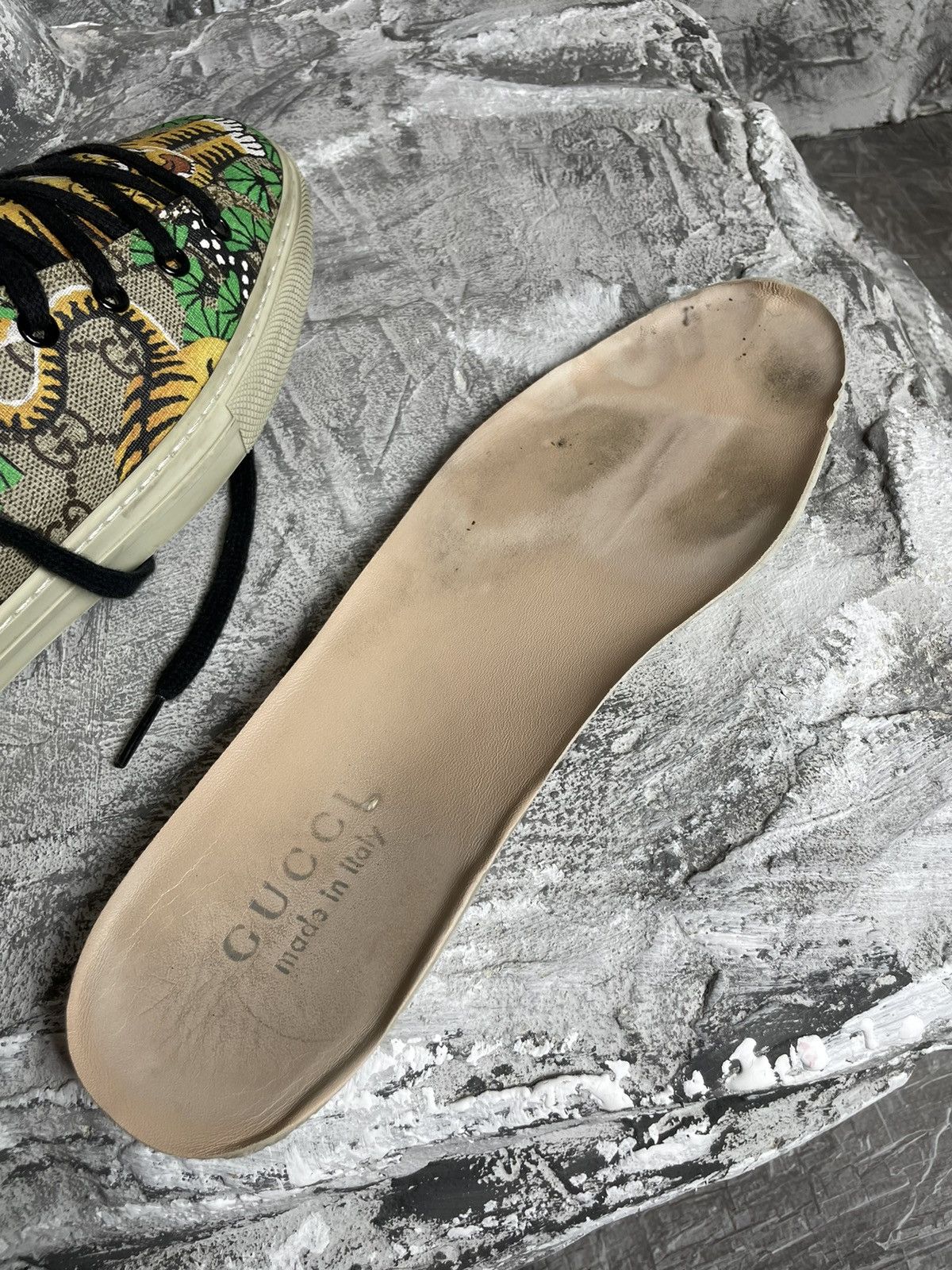 Gucci Gucci GG Supreme Bengal Tiger Hi Top Sneakers Size 8G Size US 8 / EU 41 - 12 Thumbnail