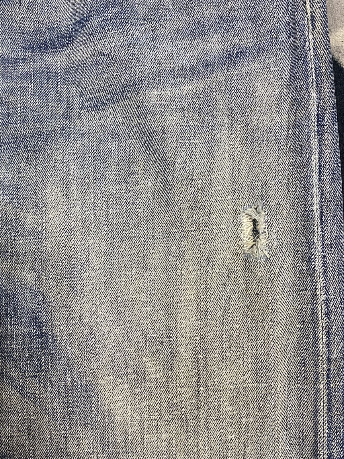 Levi's Vintage Levis553 Blue Wash Distresse Loose Jeans Size US 30 / EU 46 - 10 Thumbnail