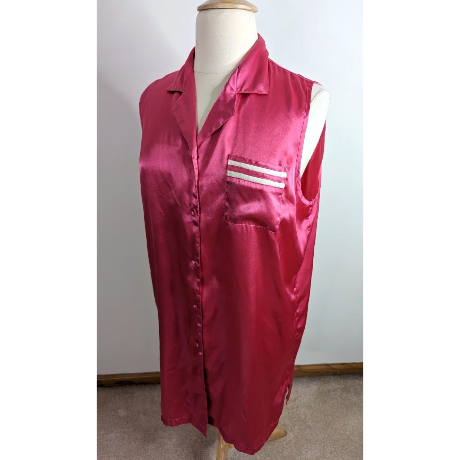 Pinko VINTAGE 90s Night Gown Shirt Sleeveless Collared Hot Pink Satin Nightgown D2W Gown Women XL Pink Satin Nightgown Womens Size XL / US 12-14 / IT 48-50 - 2 Thumbnail