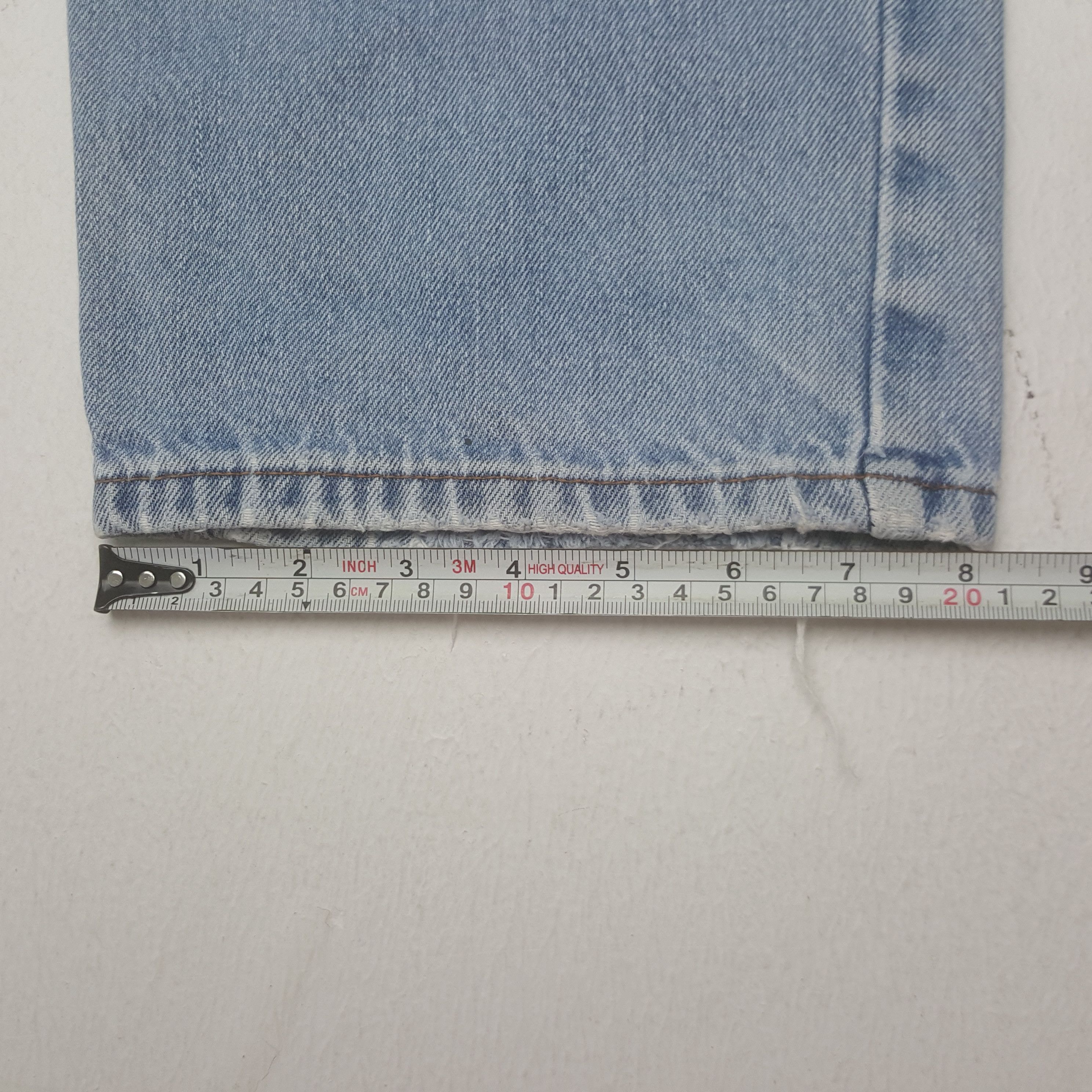 Levi's × Vintage Vintage Levi's 550 Distressed Denim Jeans Size US 35 - 11 Thumbnail