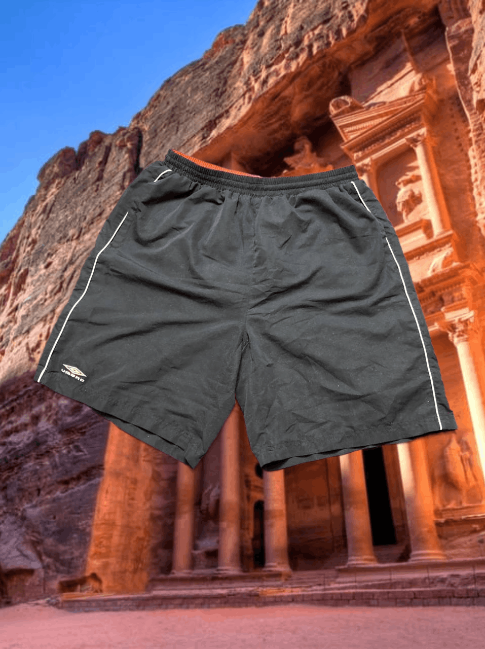 Umbro Umbro logo shorts crazy Y2K vintage streetwear Size US 36 / EU 52 - 1 Thumbnail
