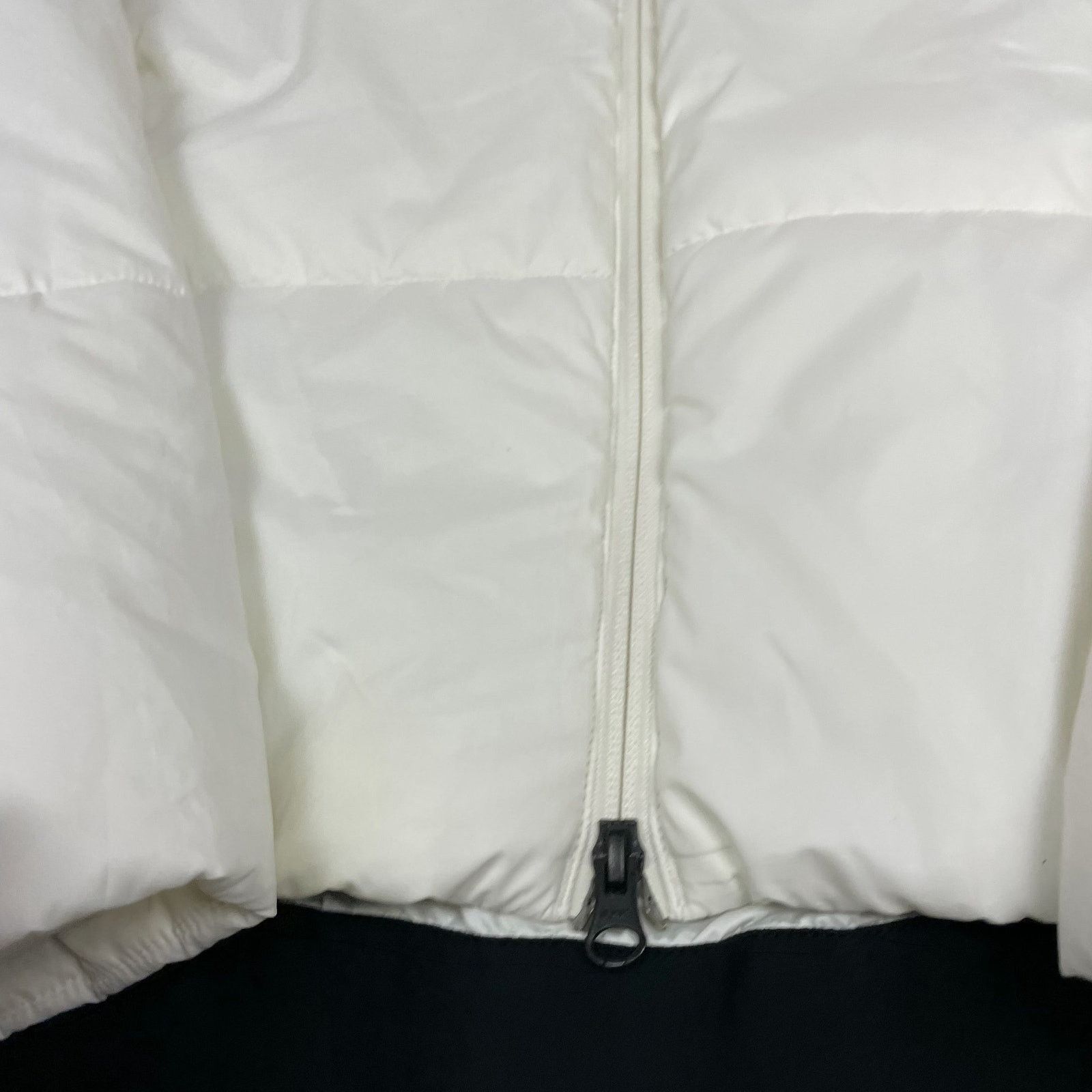 Nike Nike Women's White Outdoor Hooded Full Zip Puffer Jacket XS Size XS / US 0-2 / IT 36-38 - 5 Thumbnail