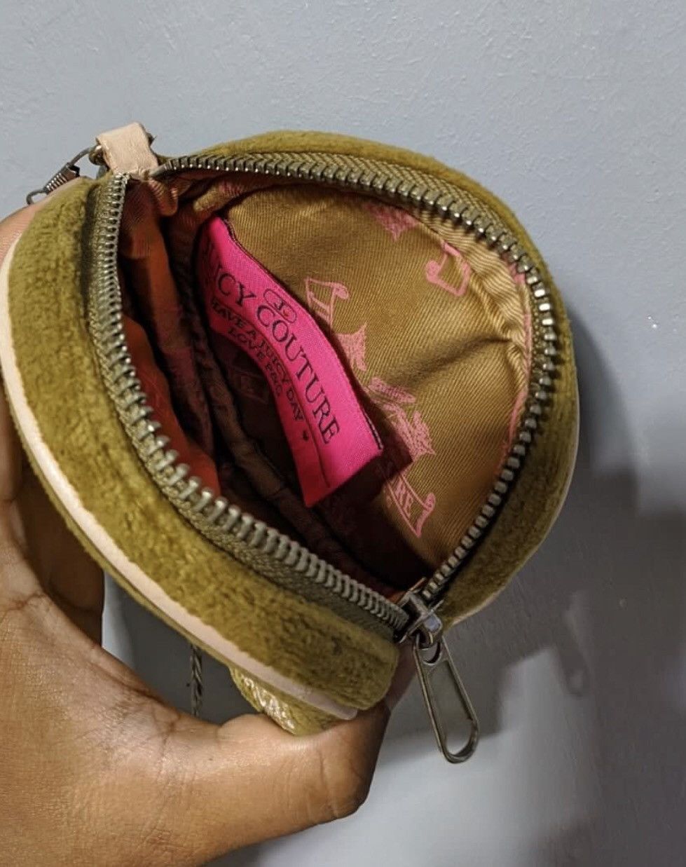 Juicy Couture ❌Juicy Couture Mini Chain Purse Size ONE SIZE - 5 Thumbnail