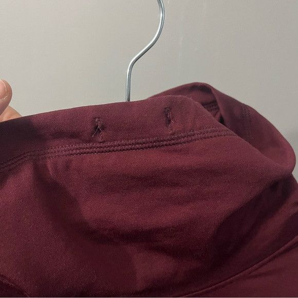 Victoria's Secret PINK Victoria’s Secret Ultimate Campus Crewneck maroon sz XS Size XS / US 0-2 / IT 36-38 - 5 Thumbnail