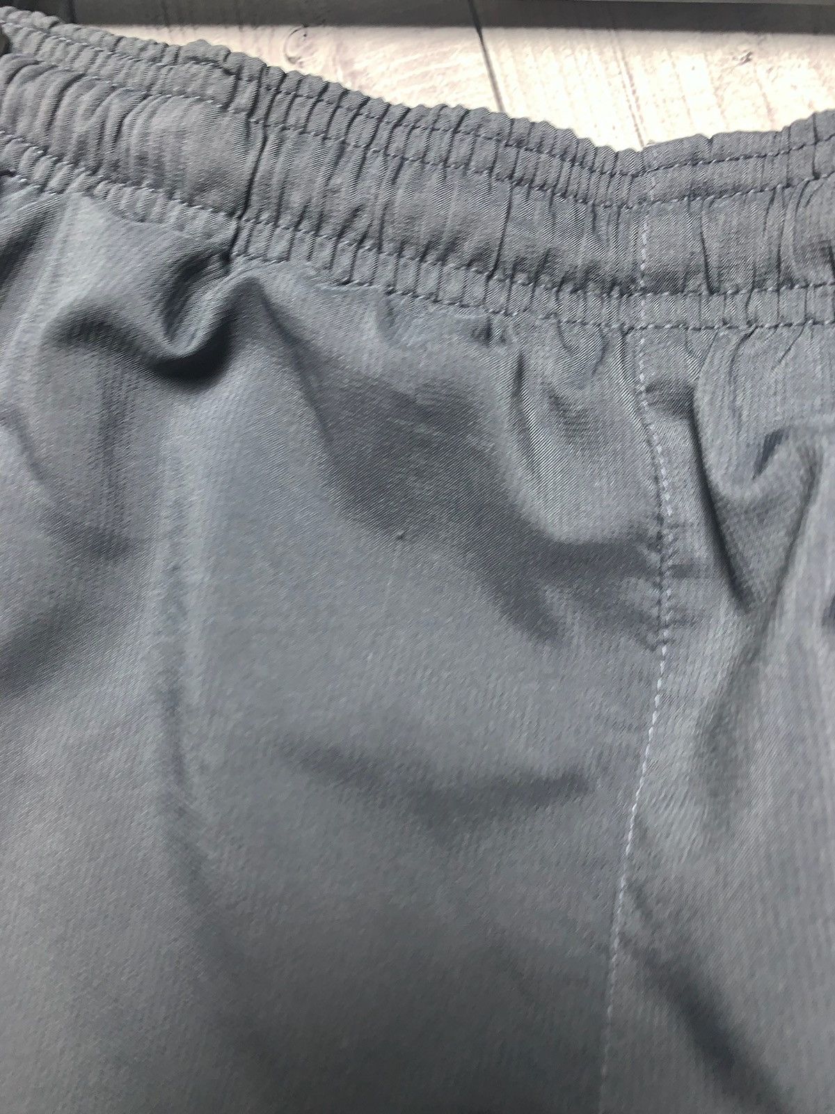 Nike × Vintage Vintage Nike Barcelona drill pants soccer joggers Y2K size L Size US 34 / EU 50 - 7 Thumbnail