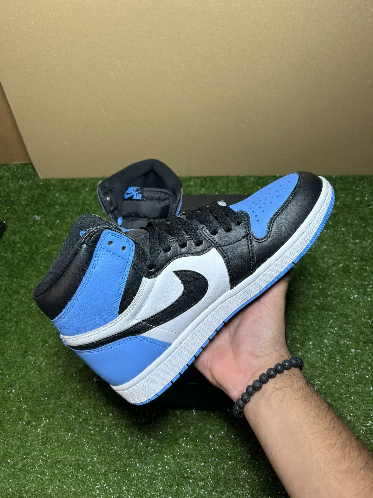 Jordan Brand Jordan 1 unc toe Size US 9 / EU 42 - 4 Thumbnail