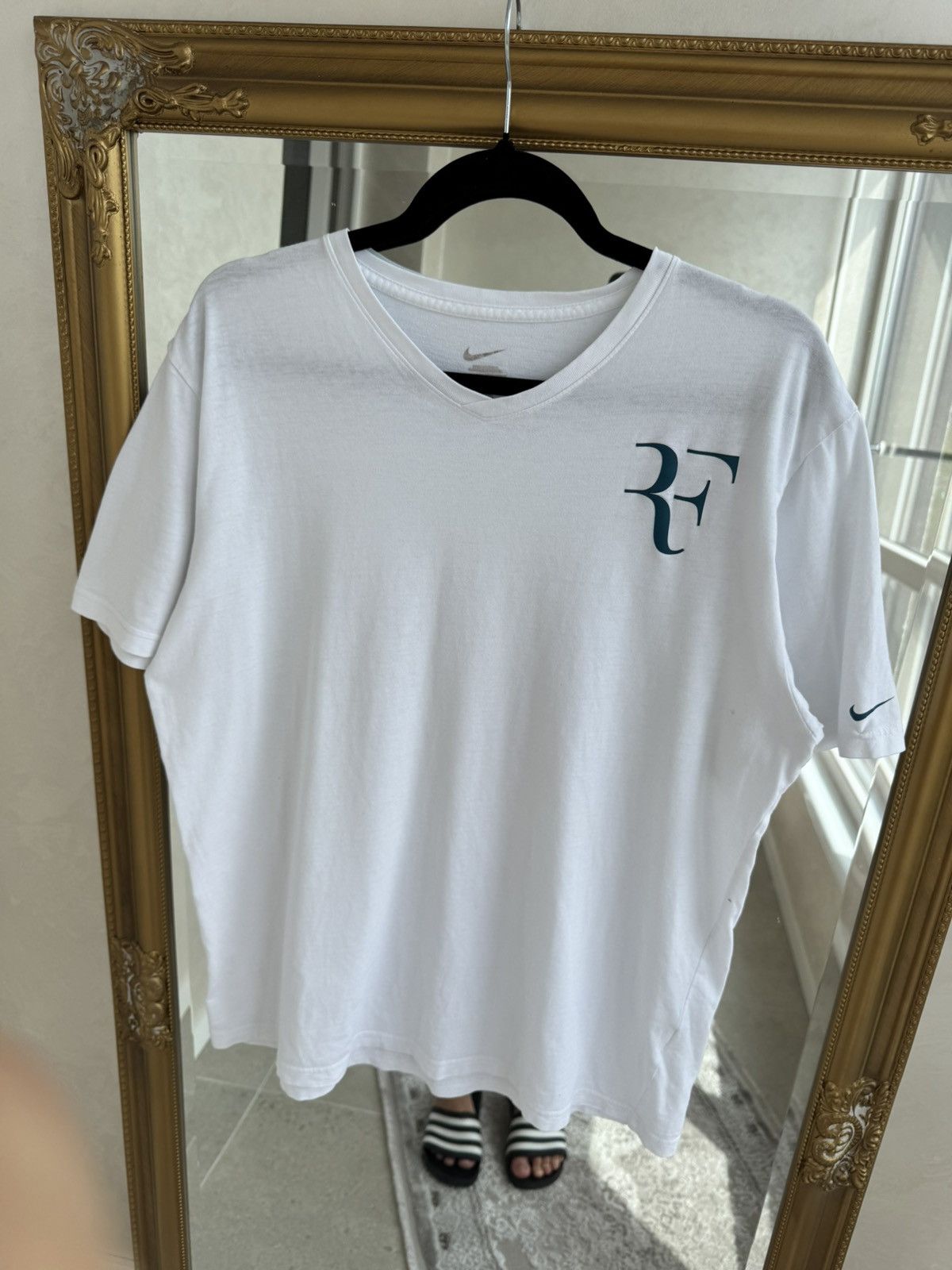 Nike Nike x Roger Federer "RF" Logo V-Neck Tee – Tennis Essential Size US L / EU 52-54 / 3 - 2 Thumbnail