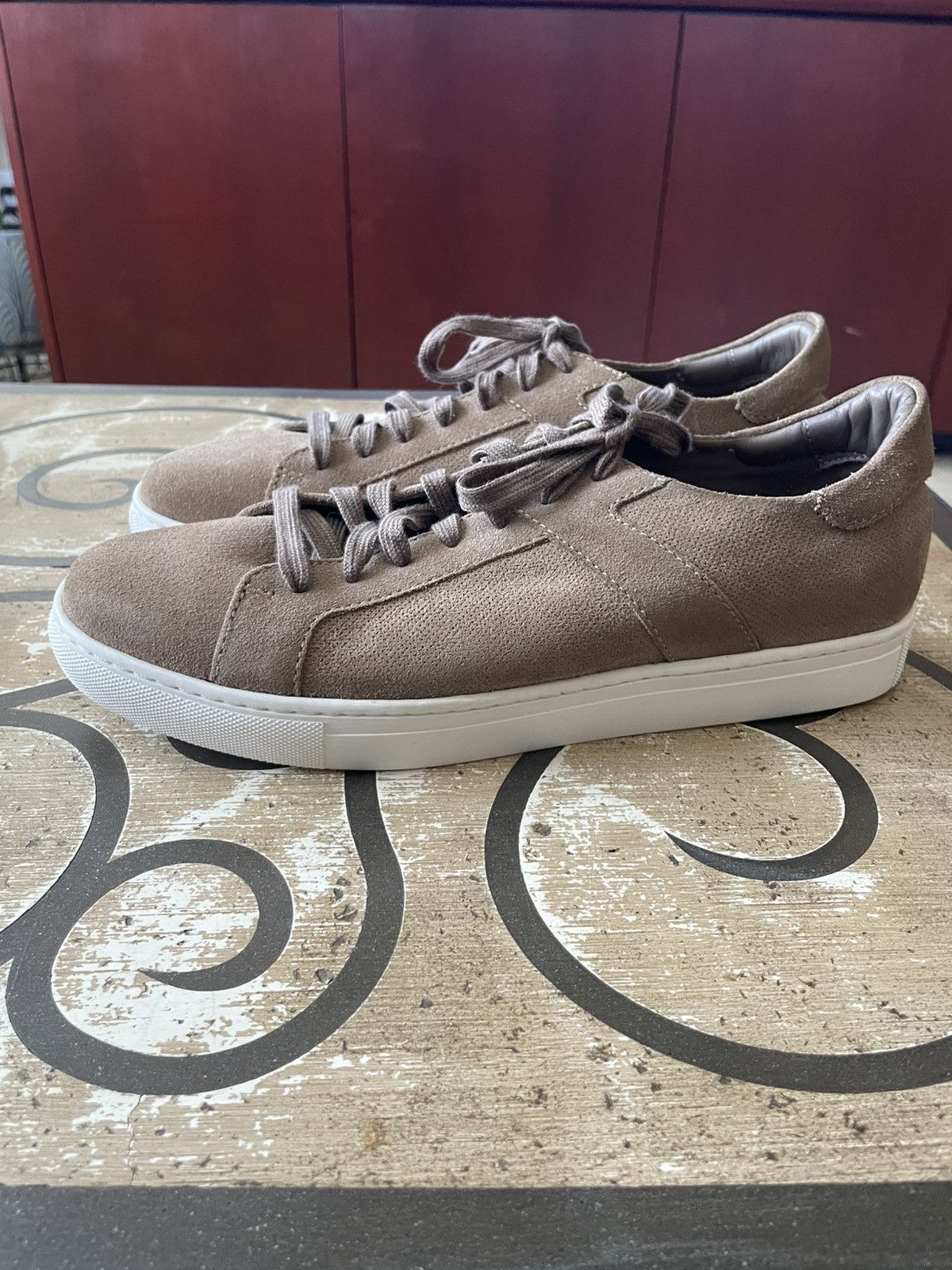 Trask Aaron Suede lace up Fashion sneaker nwob Size US 9.5 / EU 42-43 - 4 Thumbnail