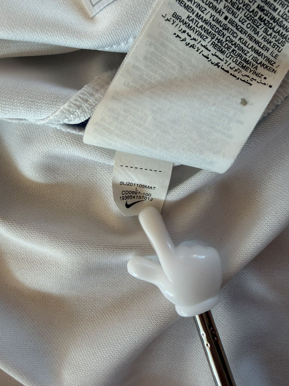 Nike Nike England 2022 White Jersey M Football Shirt Size US M / EU 48-50 / 2 - 7 Thumbnail