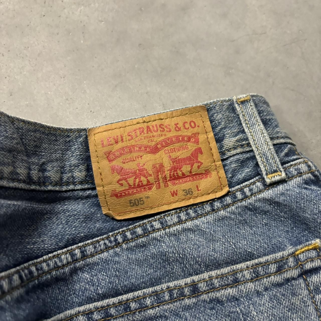 Levi's × Vintage Crazy Vintage Y2K/2000s Grunge Levi’s Skater Denim Jean Shorts Jorts! Size US 36 / EU 52 - 4 Thumbnail