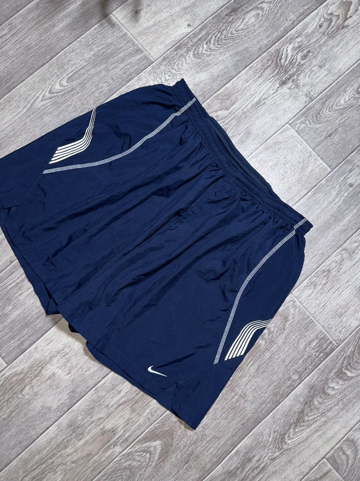 Nike Vintage Nike Nylon Dri-Fit Striped Shorts Size US 36 / EU 52 - 4 Thumbnail