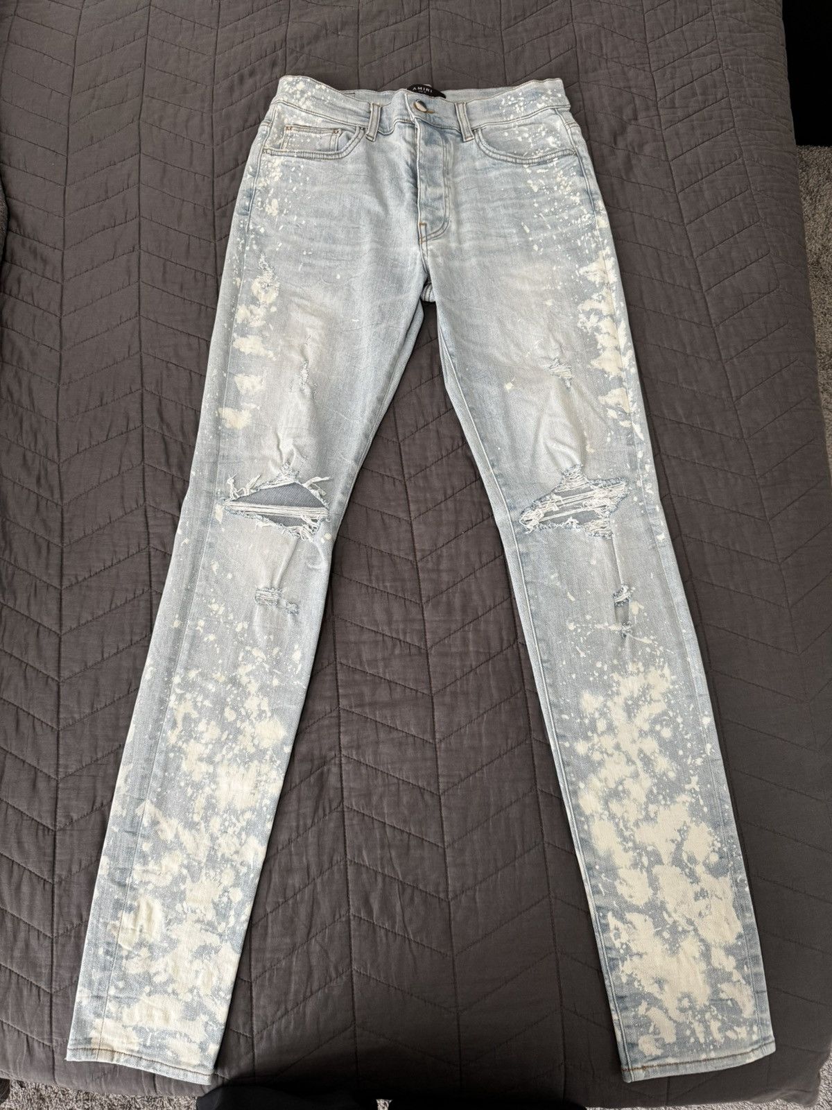 Amiri Amiri Distressed Bleached Jeans - Size 32 Size US 32 / EU 48 - 1 Thumbnail