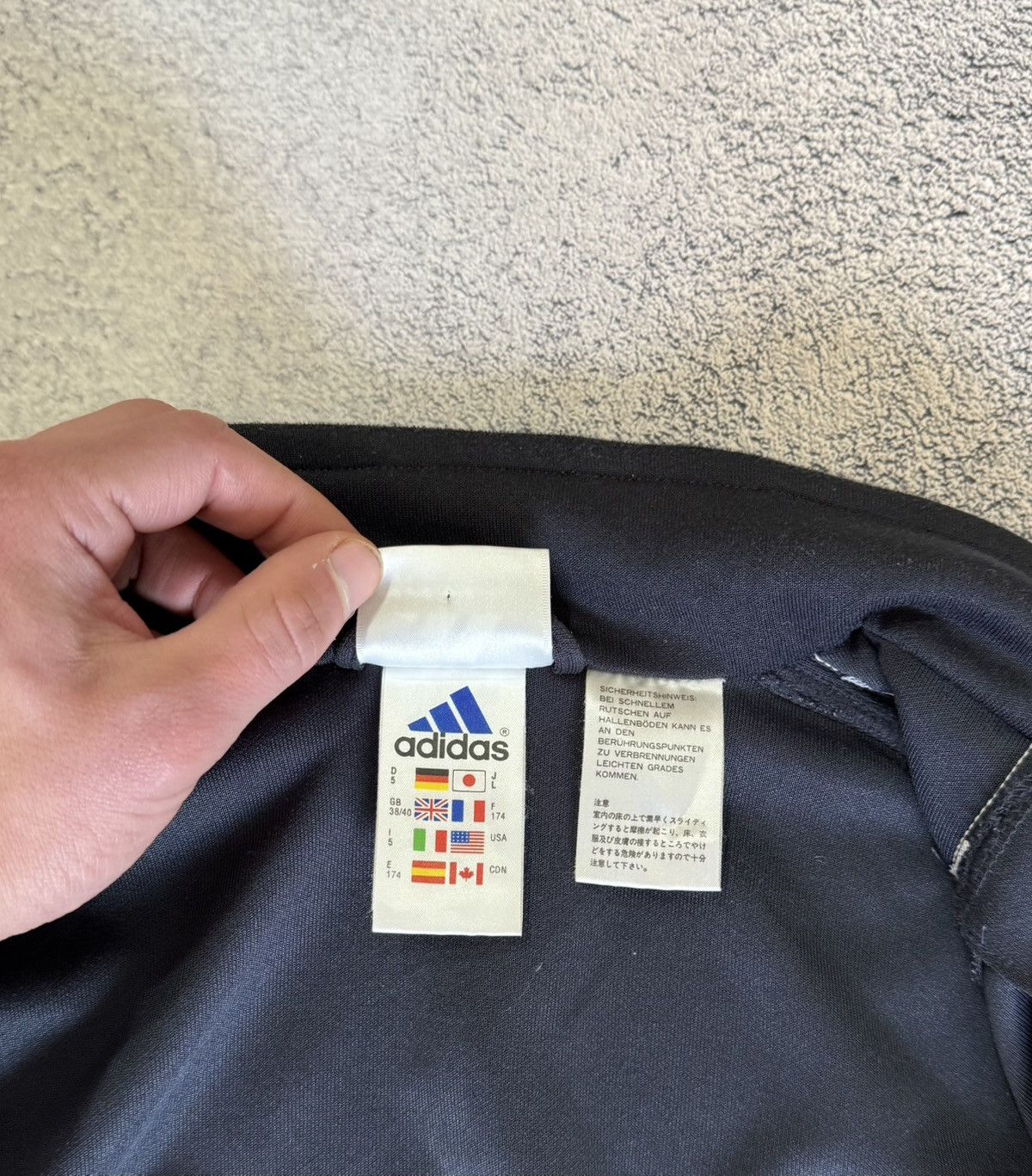 Adidas Adidas Bayern Munich Track Jacket Men Vintage 2001 Climalite Size US L / EU 52-54 / 3 - 12 Thumbnail