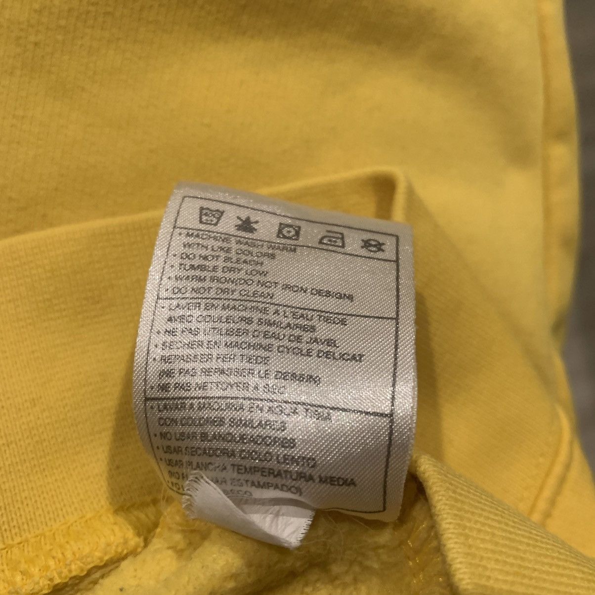Nike × Vintage Nike Y2K Vintage Yellow Hoodie Size US M / EU 48-50 / 2 - 5 Thumbnail