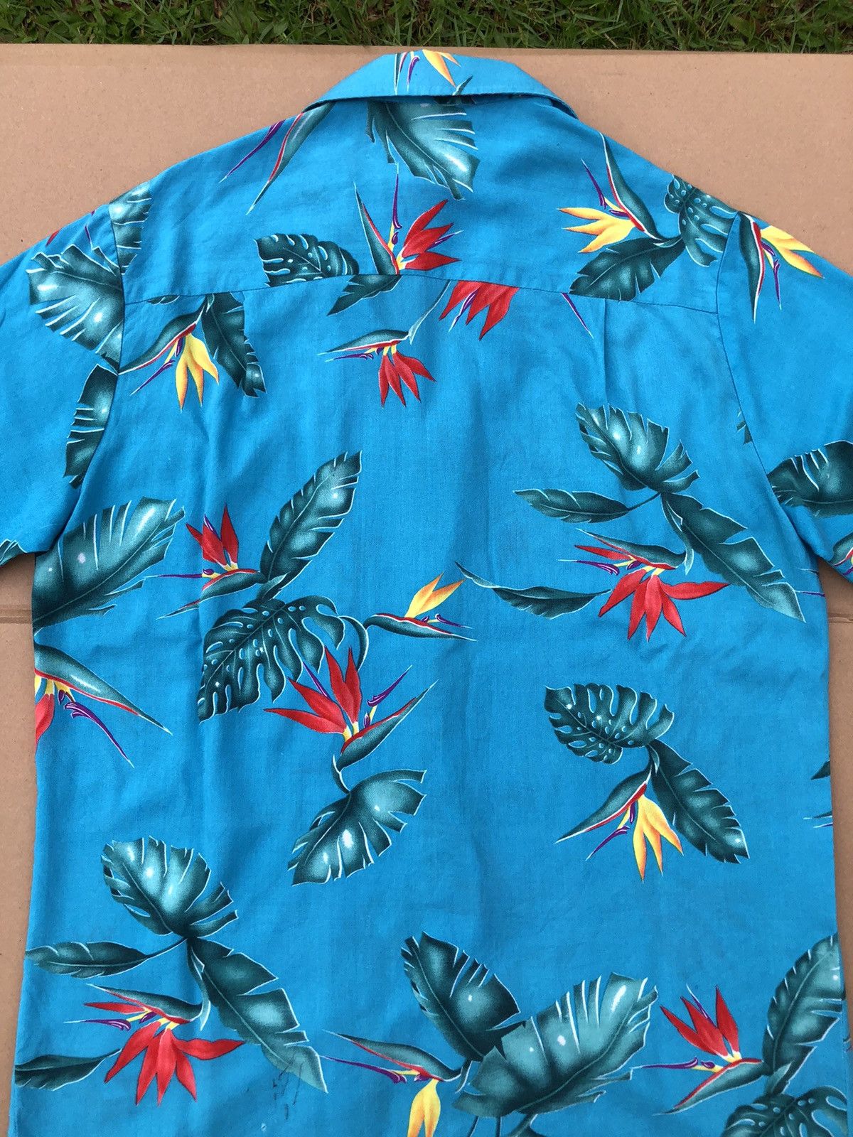Vintage Vintage Paradise Found Honolulu, Hawaii 100% Rayon Button Size US M / EU 48-50 / 2 - 10 Thumbnail