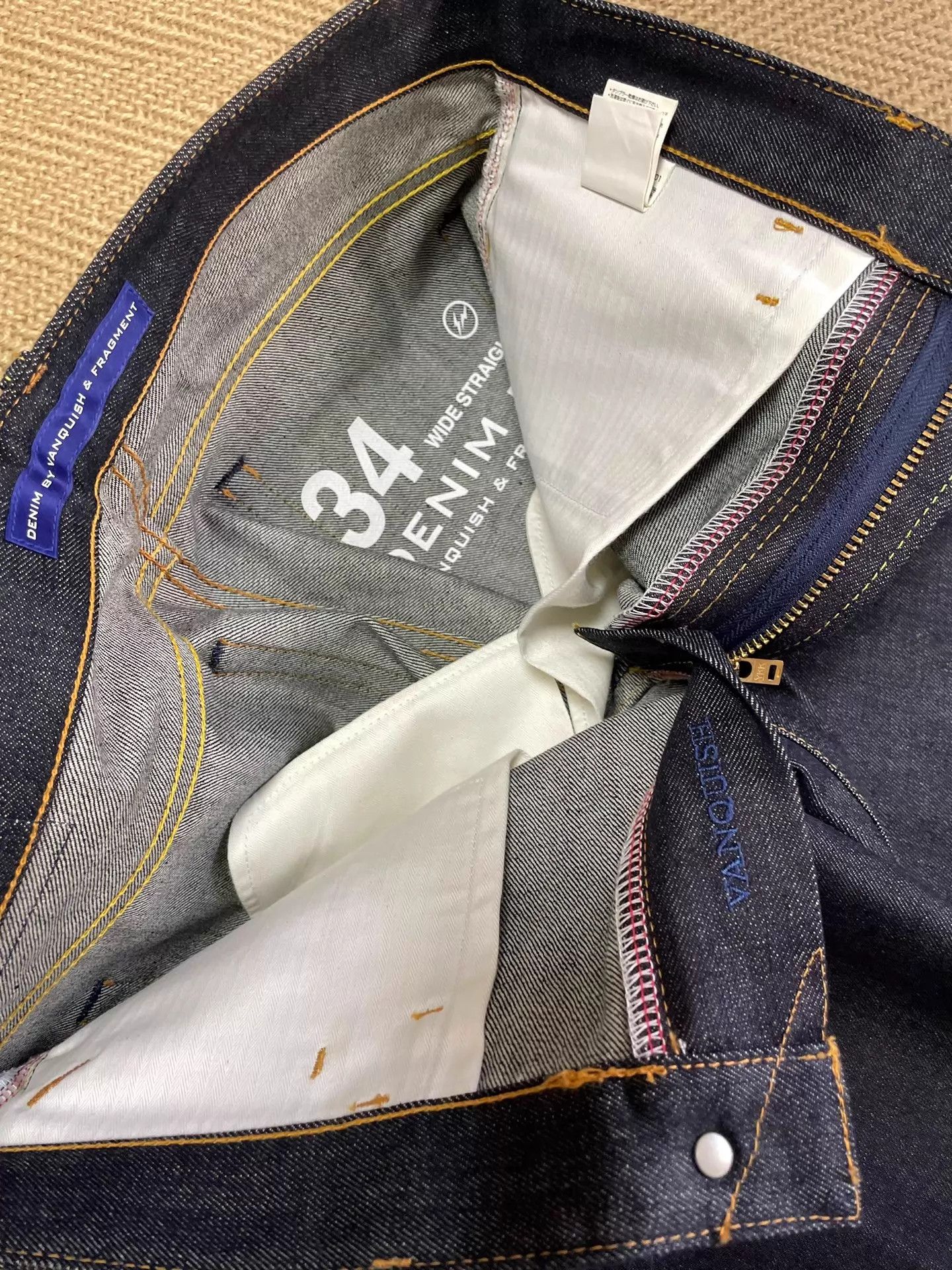Vanquish VANQUISH x FRAGMENT Red Flash Raw Jeans W34 New Size US 34 / EU 50 - 8 Thumbnail