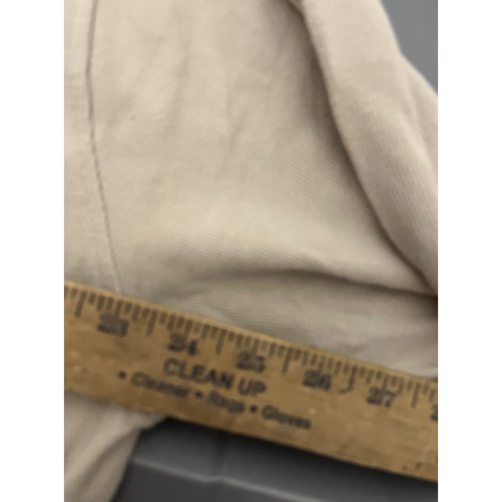 Izod Izod Solid 1/4 Zip Pullover Long Sleeve Beige XL Men Size US XL / EU 56 / 4 - 5 Thumbnail