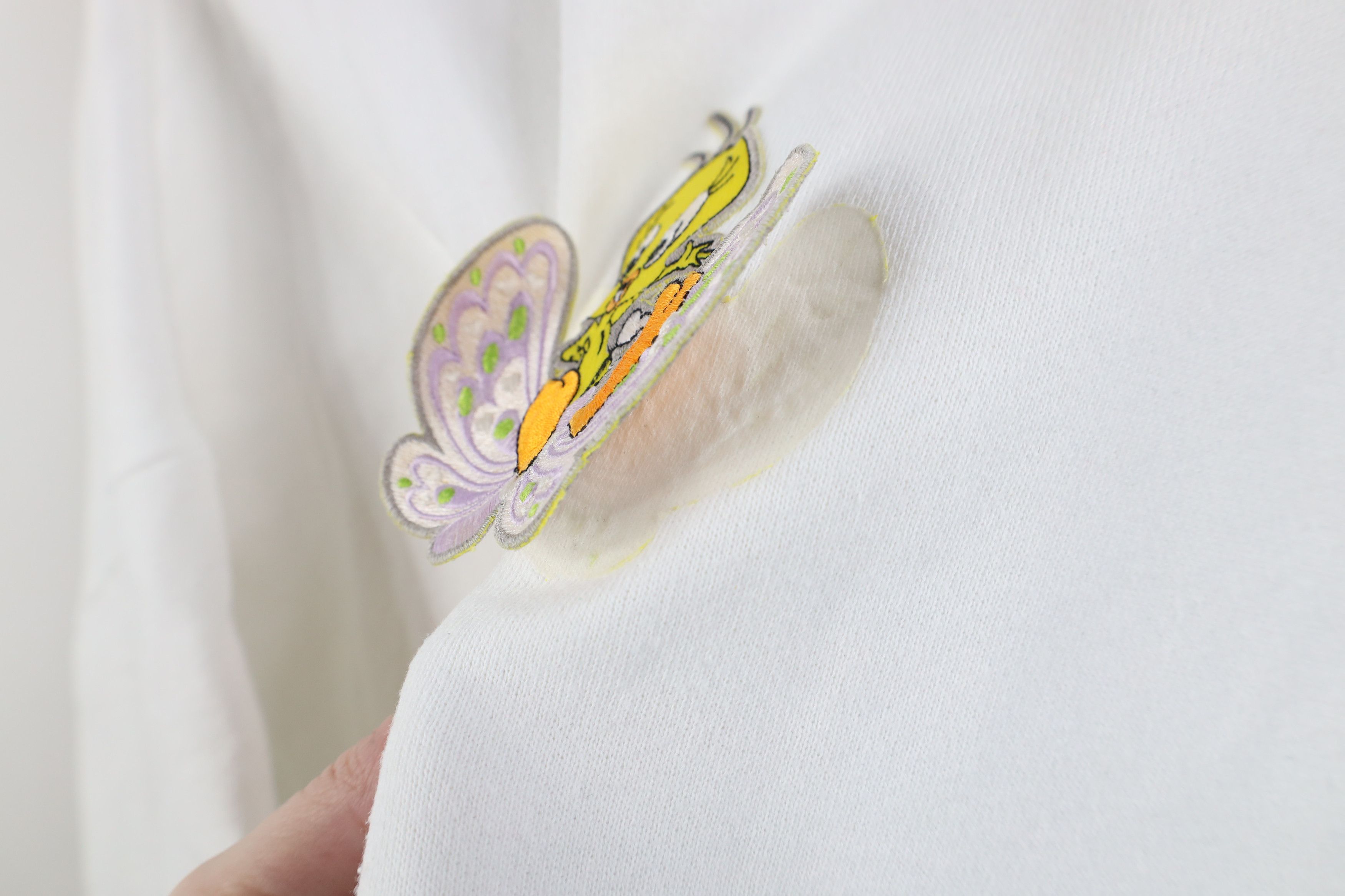 Vintage Vintage 90s Looney Tunes Butterfly Tweety Bird Sweatshirt Size XXL / US 16-18 / IT 52-54 - 6 Thumbnail