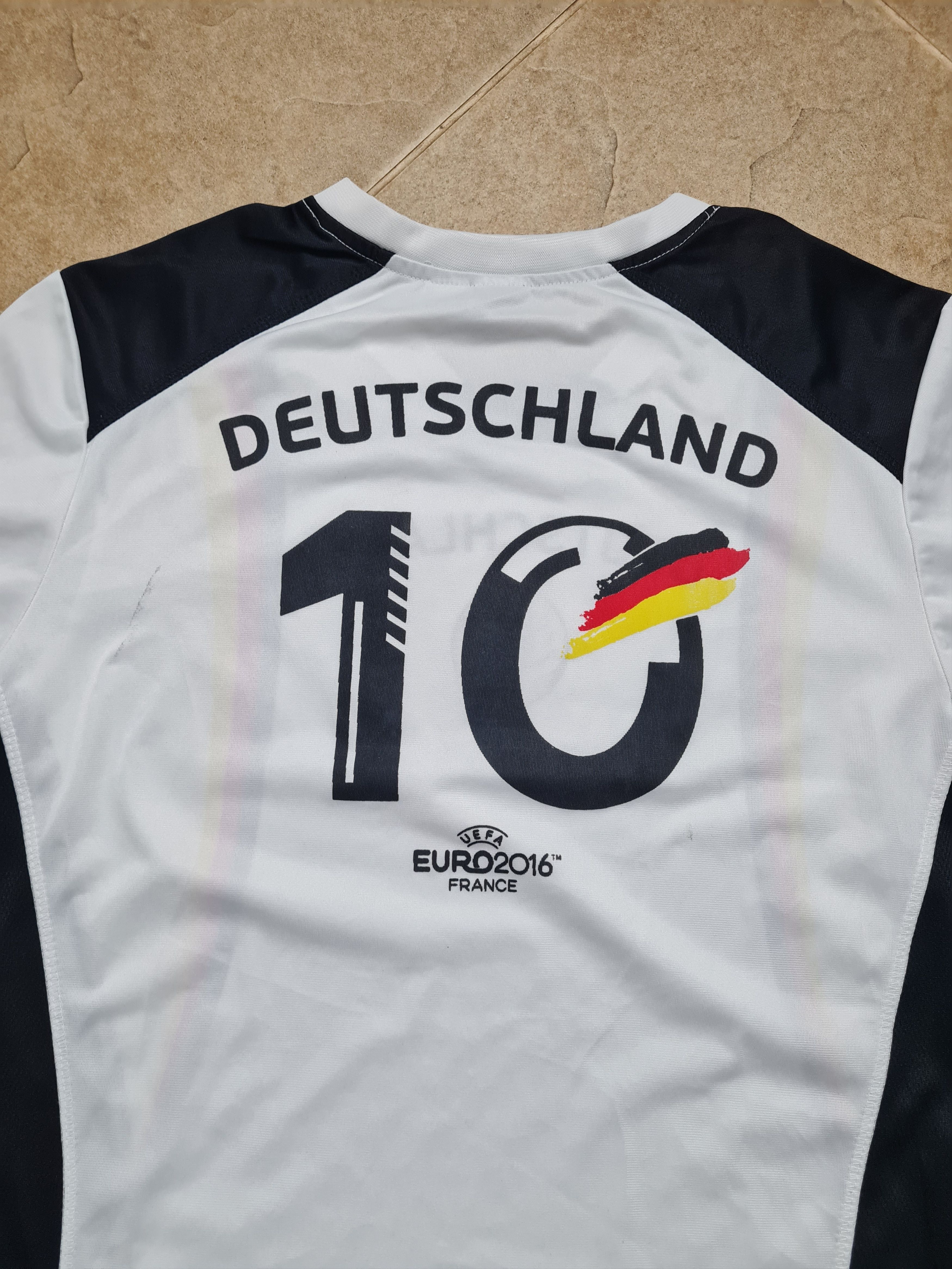 UEFA GERMANY UEFA EURO 2016 MENS THIRD SOCCER SHIRT L Size US L / EU 52-54 / 3 - 16 Thumbnail
