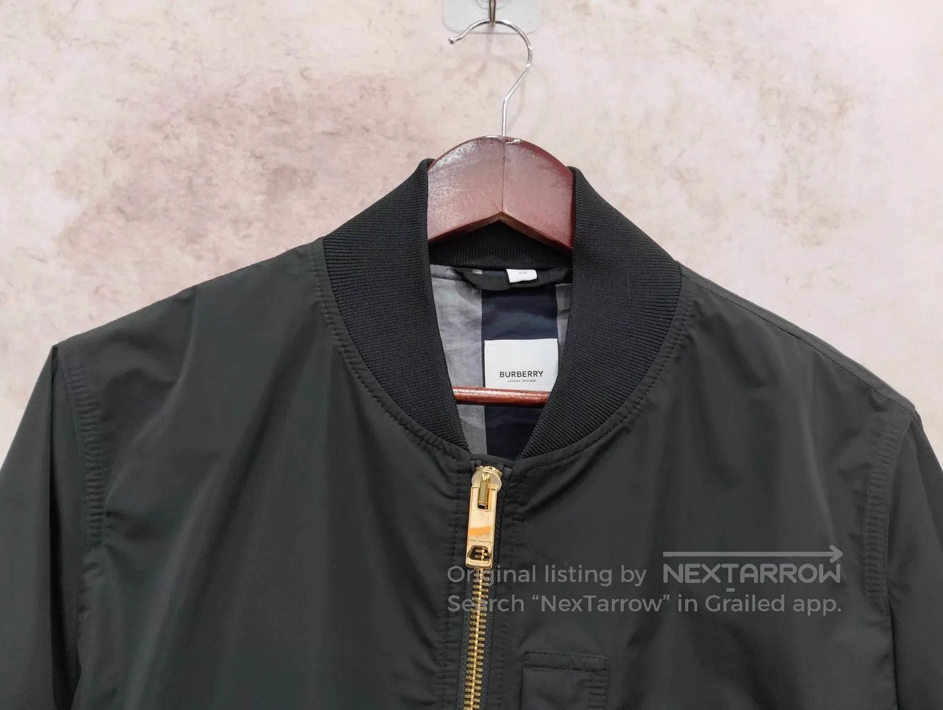 Burberry Black Bomber Jacket with Zip Closure . Size US M / EU 48-50 / 2 - 3 Thumbnail
