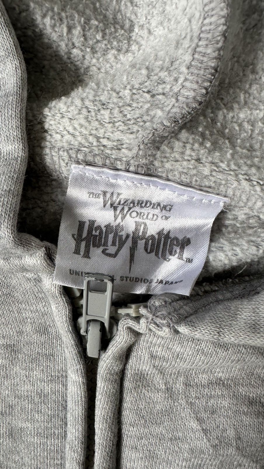 Vintage HARRY POTER HOGWARTS HOODIE Size US L / EU 52-54 / 3 - 7 Thumbnail