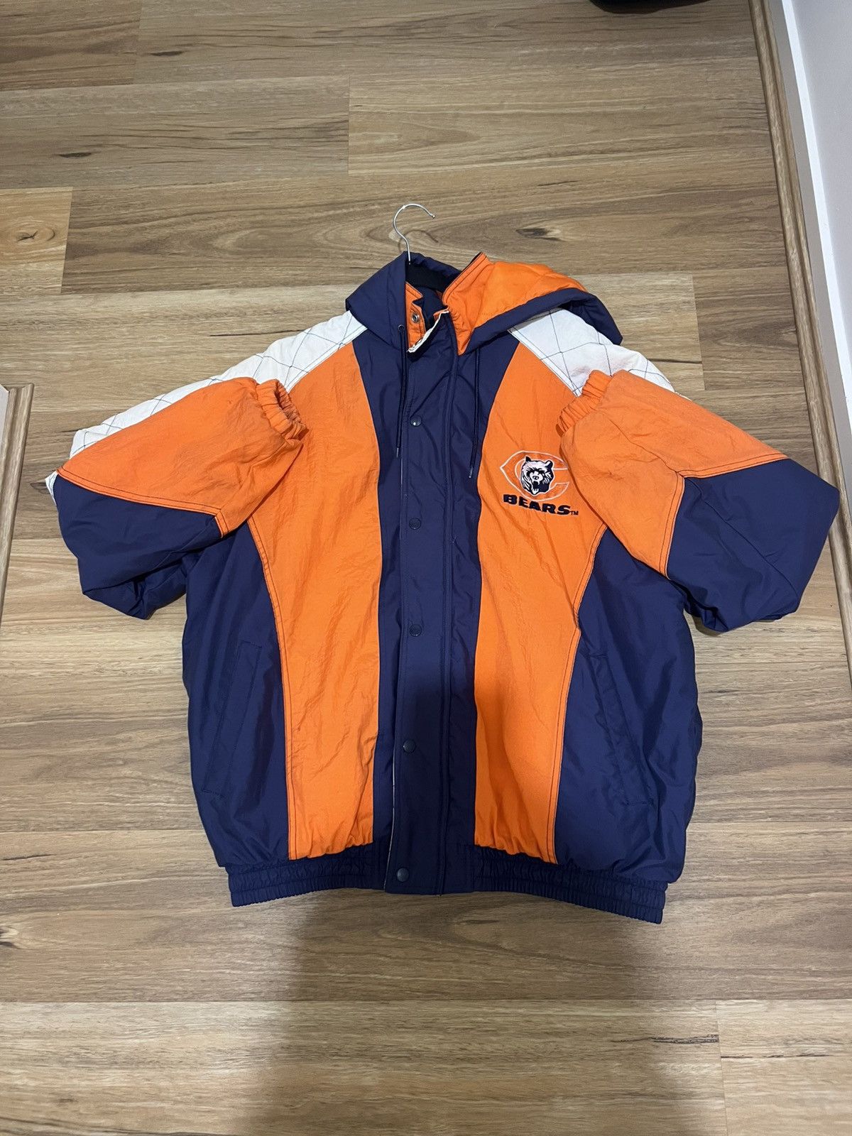 Starter Vintage 90s Chicago bears NFL starter jacket Size US M / EU 48-50 / 2 - 1 Thumbnail