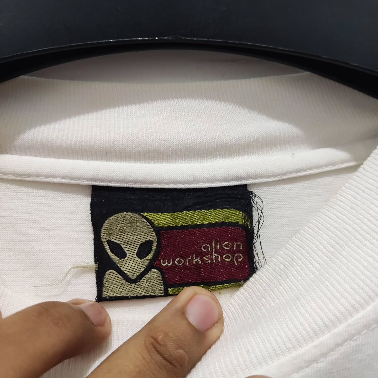 Alien Workshop Alien workshop 1996 t shirt world nation aliens Skateboard Size US L / EU 52-54 / 3 - 5 Thumbnail