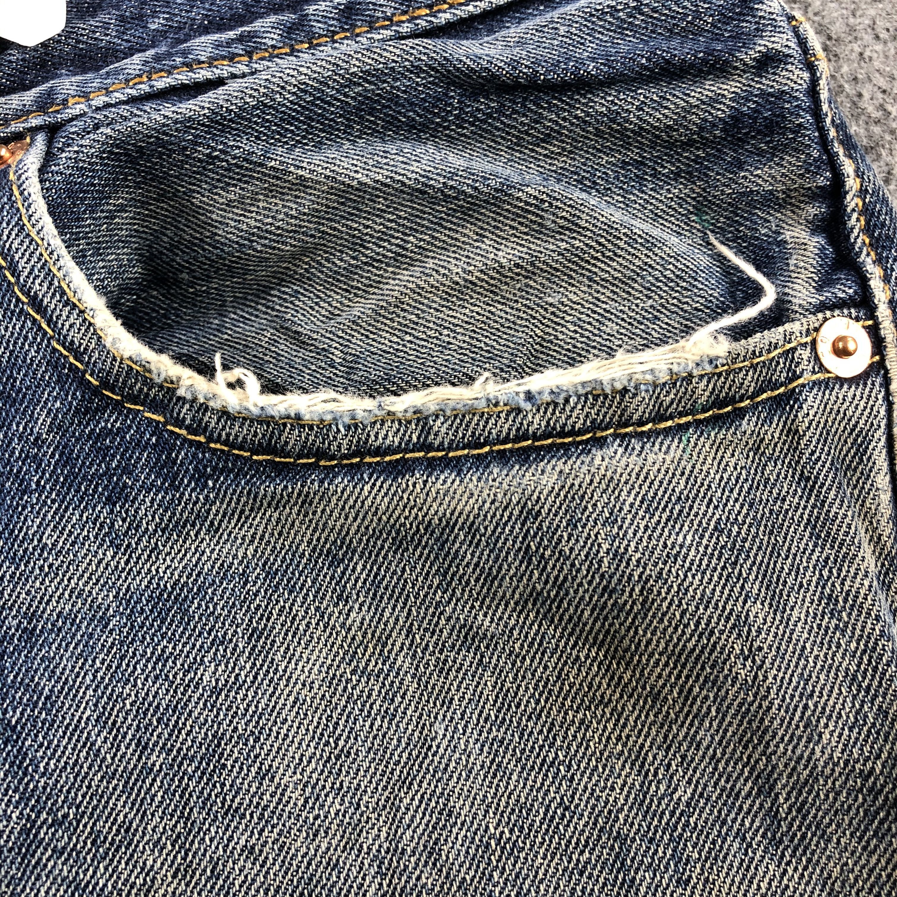 Levi's Vintage Blue Wash Levis 501 Jeans-J2225 Size US 34 / EU 50 - 12 Thumbnail