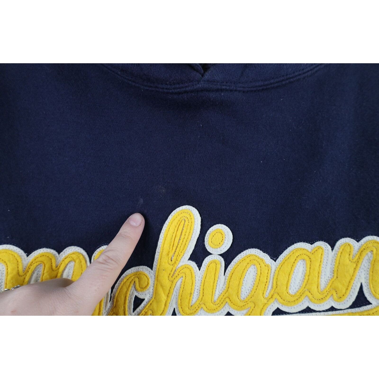 Vintage Vintage Distressed University of Michigan Script Hoodie Size US XL / EU 56 / 4 - 6 Thumbnail