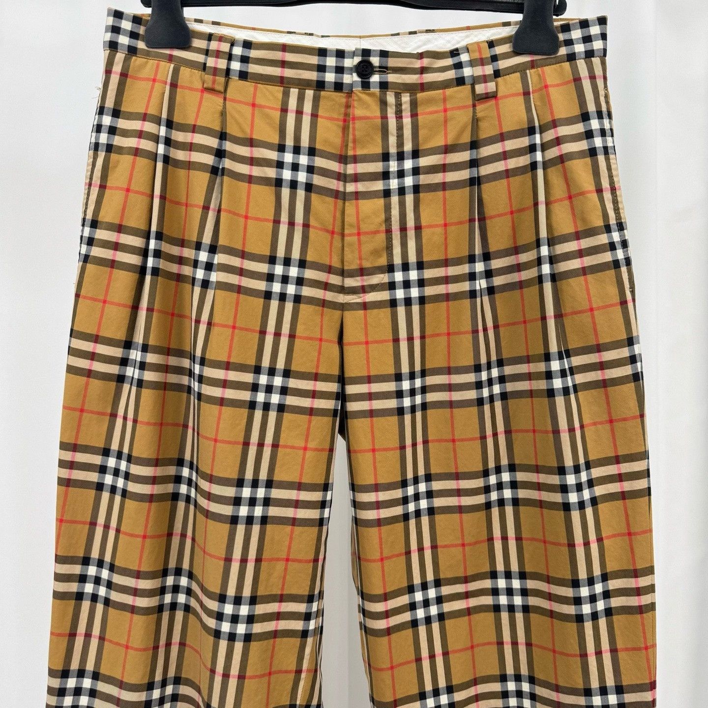 Burberry Burberry Classic Check Casual Trousers Size US 34 / EU 50 - 3 Thumbnail