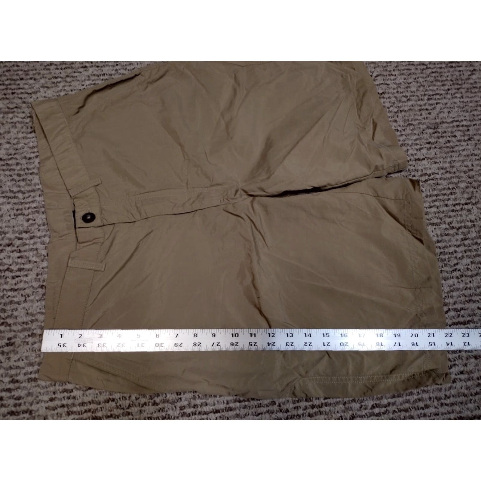 Patagonia Patagonia Shorts Men 36 Chino Cotton Beige Regular Logo Embroidered Pocket Zip Belt Loops 5in Inseam Casual Vintage No Size US 36 / EU 52 - 4 Thumbnail