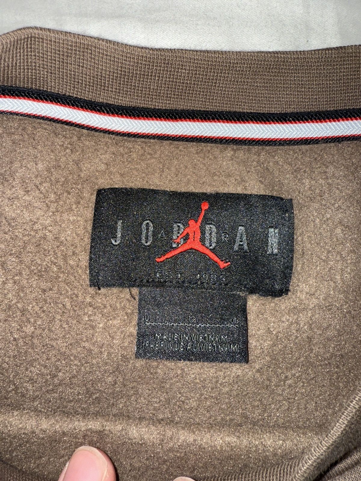 Jordan Brand Jordan brown crewneck sweatshirt Size US L / EU 52-54 / 3 - 2 Thumbnail