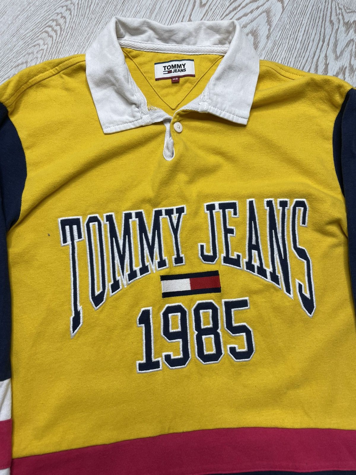 Tommy Hilfiger × Vintage Tommy Hilfiger Big Logo Rugby Shirt size XS(S) Size US S / EU 44-46 / 1 - 4 Thumbnail