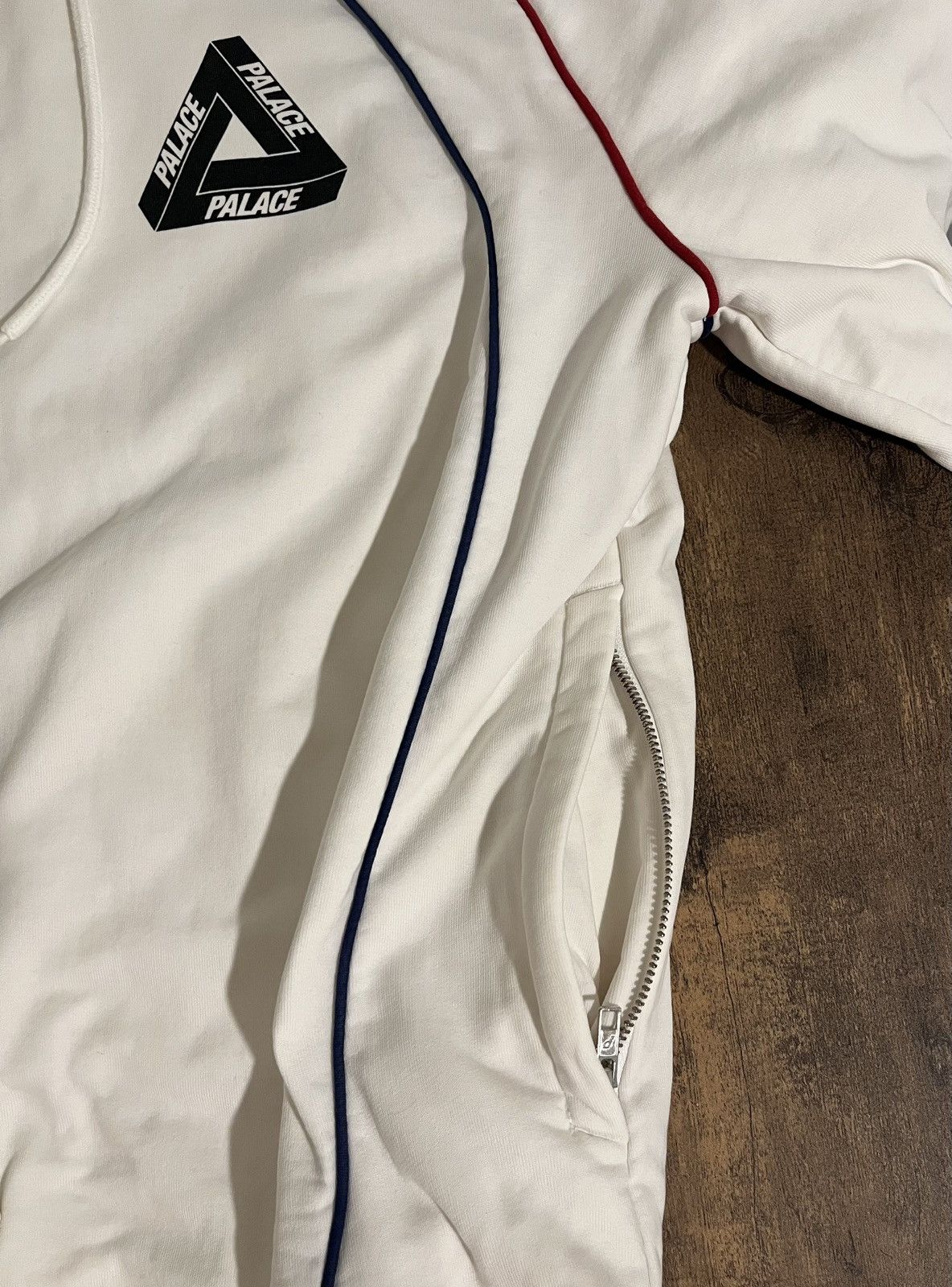 Palace Palace Pipeline Hood (White) Size US L / EU 52-54 / 3 - 3 Thumbnail