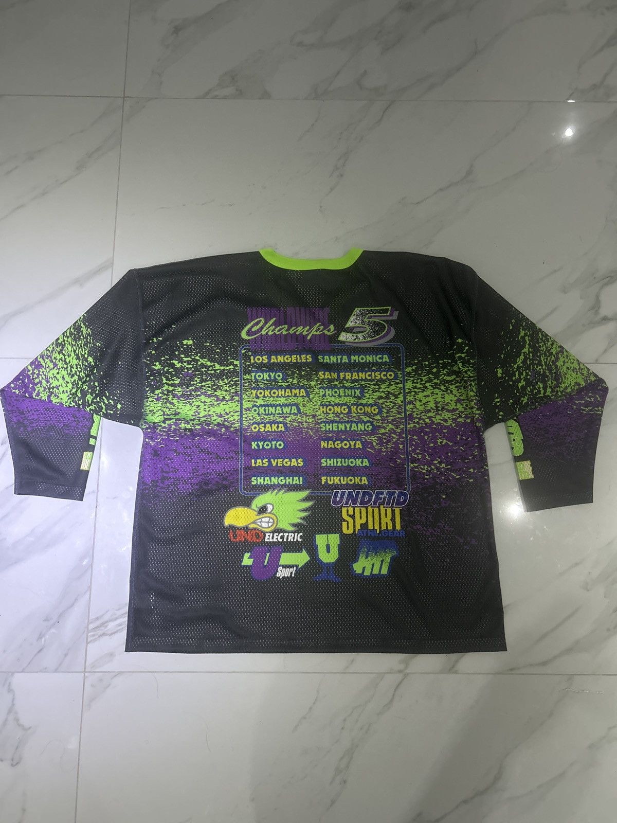 Undefeated Undefeated hockey jersey Size US XL / EU 56 / 4 - 2 Thumbnail