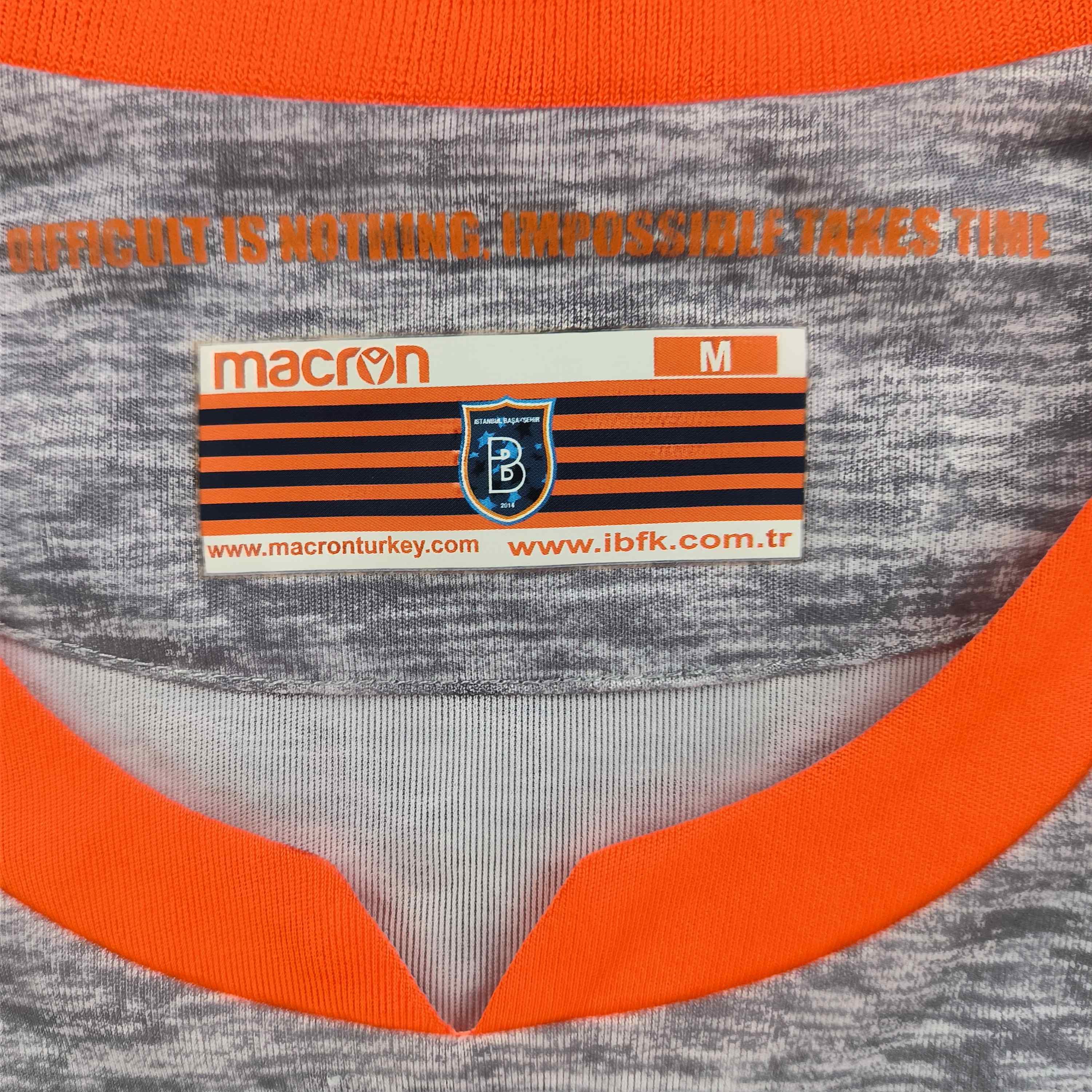 Macron Istanbul Basakhesir 2019-20 third Crivelli football jersey M Size US M / EU 48-50 / 2 - 5 Thumbnail