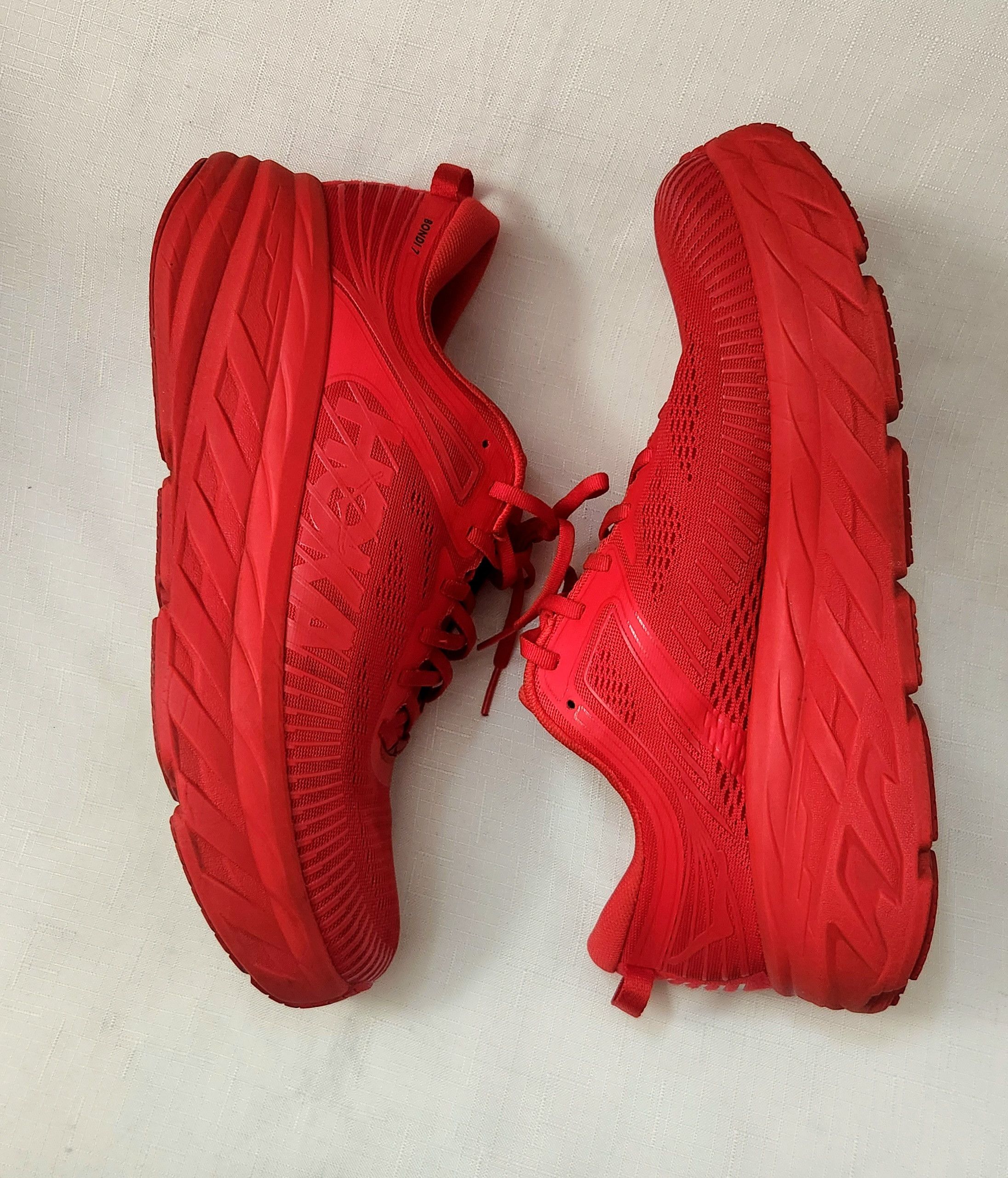 Hoka HOKA ONE ONE Bondi 7 High Risk Red 1110518-HRRB RARE SZ 11 Size US 11 / EU 44 - 6 Thumbnail