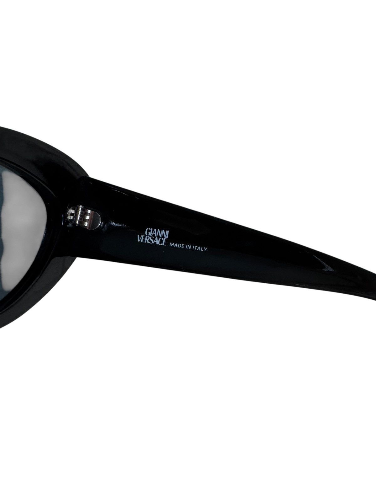 Versace Gianni Versace Vintage 90s Oversize Cat-Eye Sunglasses Size ONE SIZE - 10 Thumbnail