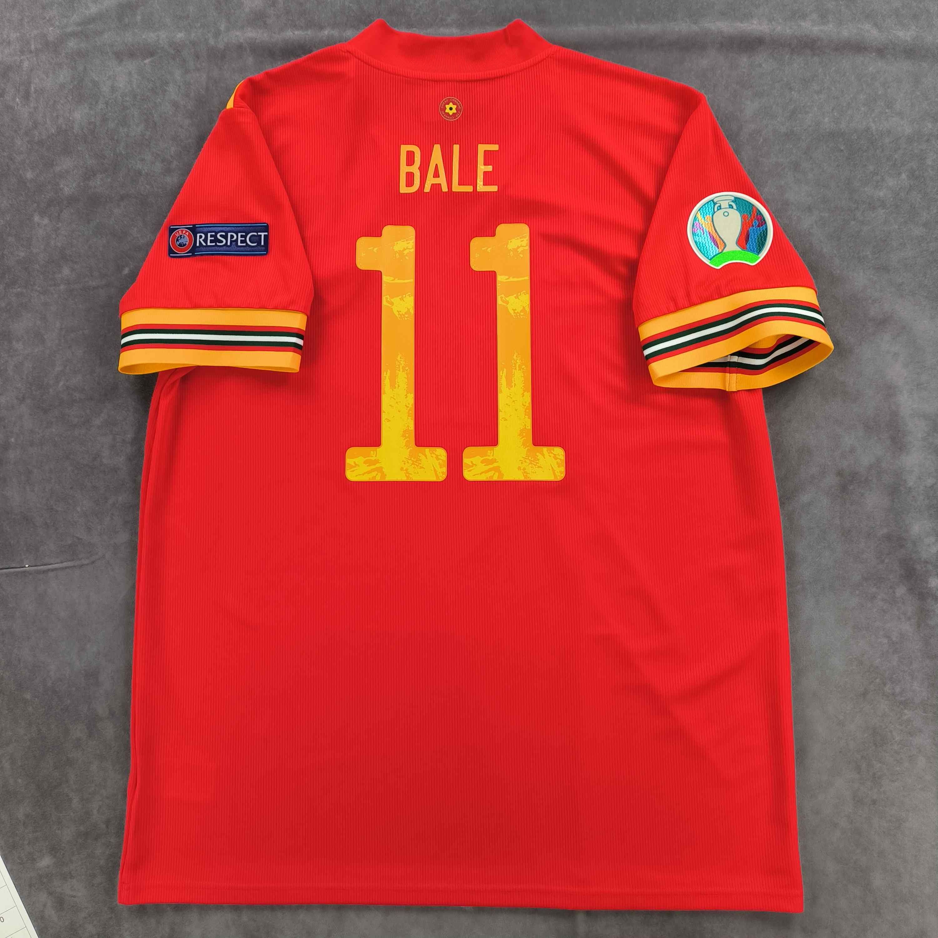 Adidas NEW Wales 2020-21 Adidas home Bale football jersey size XL Size US XL / EU 56 / 4 - 1 Thumbnail