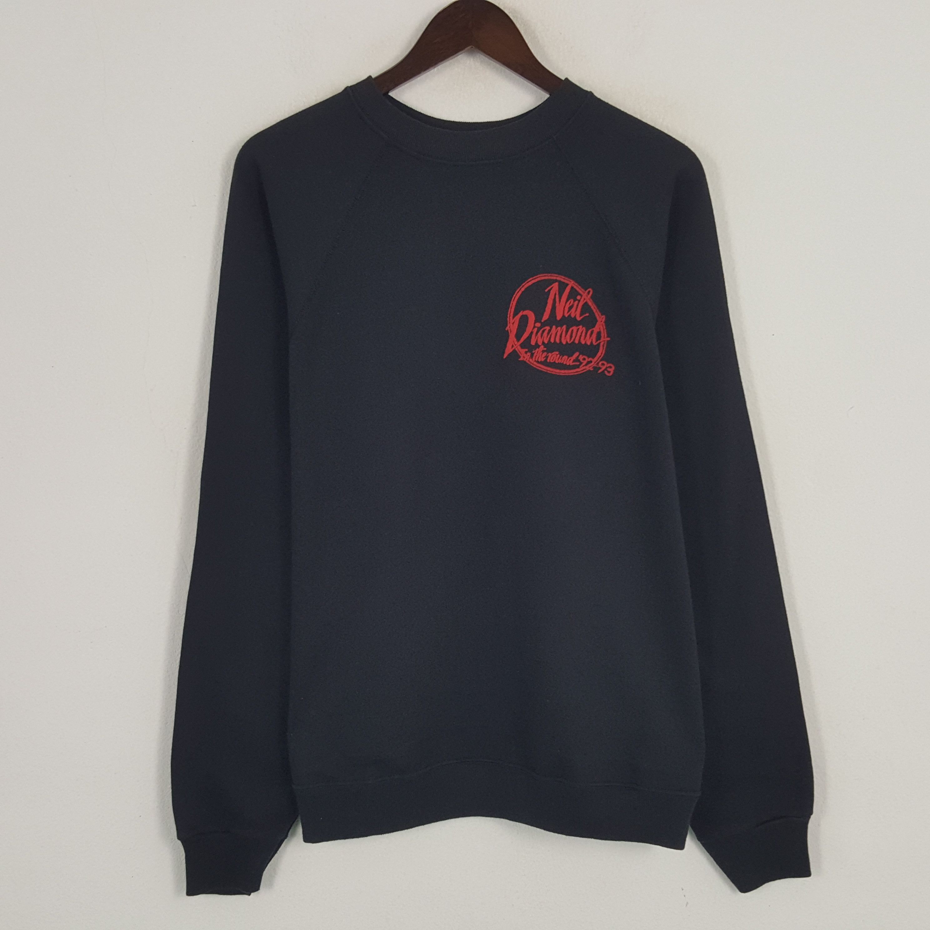 Vintage Vintage Neil Diamond In The round 92-93 Sweatshirt Size US L / EU 52-54 / 3 - 3 Thumbnail