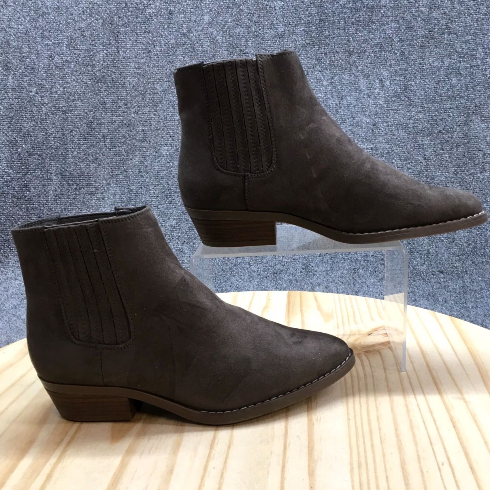 Vintage Universal Thread Boots Chelsea Brown Faux Suede Almond Toe Pull On NEW Womens 7 Shoes Size US 7 / IT 37 - 2 Thumbnail