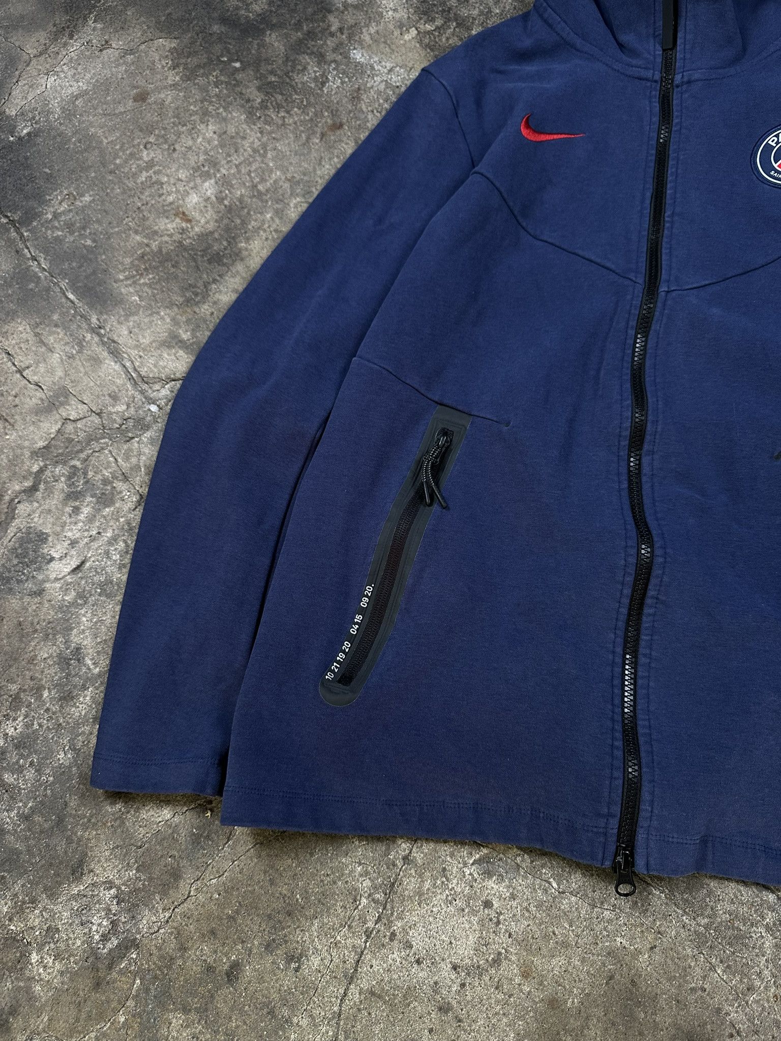 Nike Nike PSG Tech Fleece Paris Saint-Germain Zip Hoodie Size US S / EU 44-46 / 1 - 3 Thumbnail