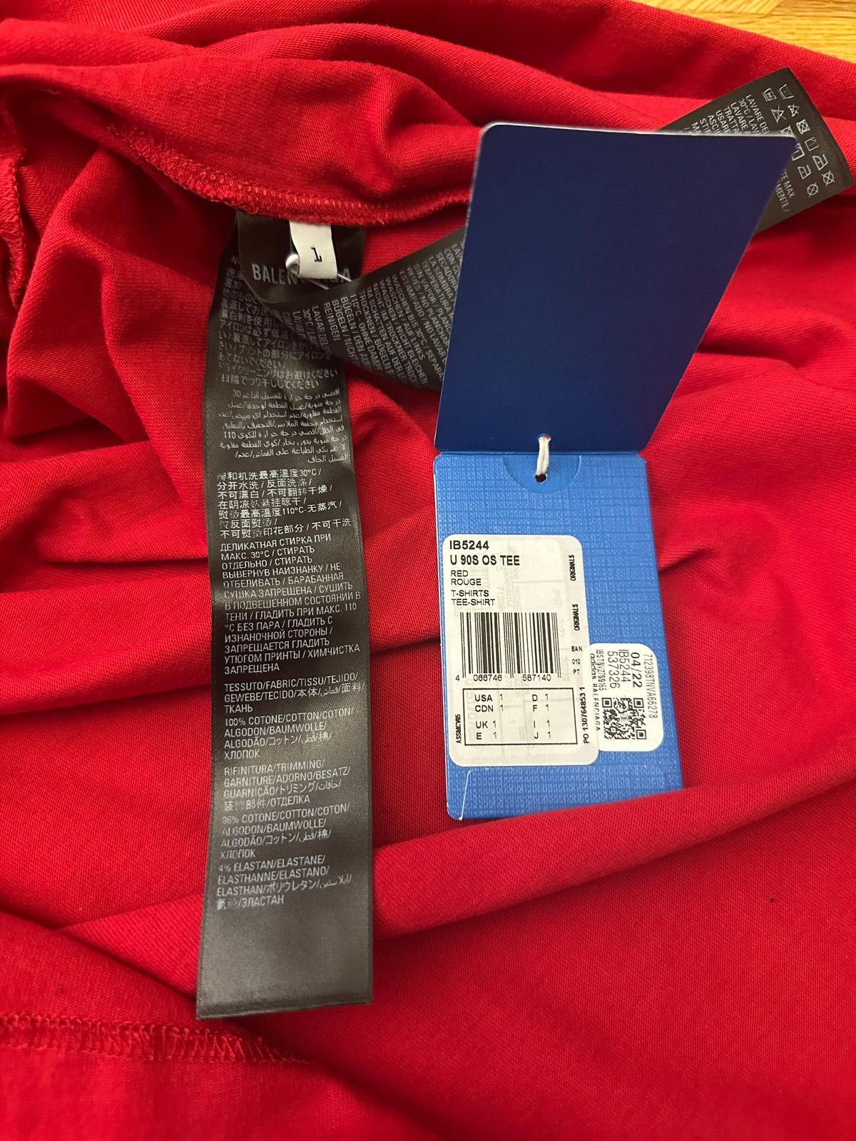 Adidas × Balenciaga Balenciaga Adidas T-shirt in Red Size US M / EU 48-50 / 2 - 6 Thumbnail